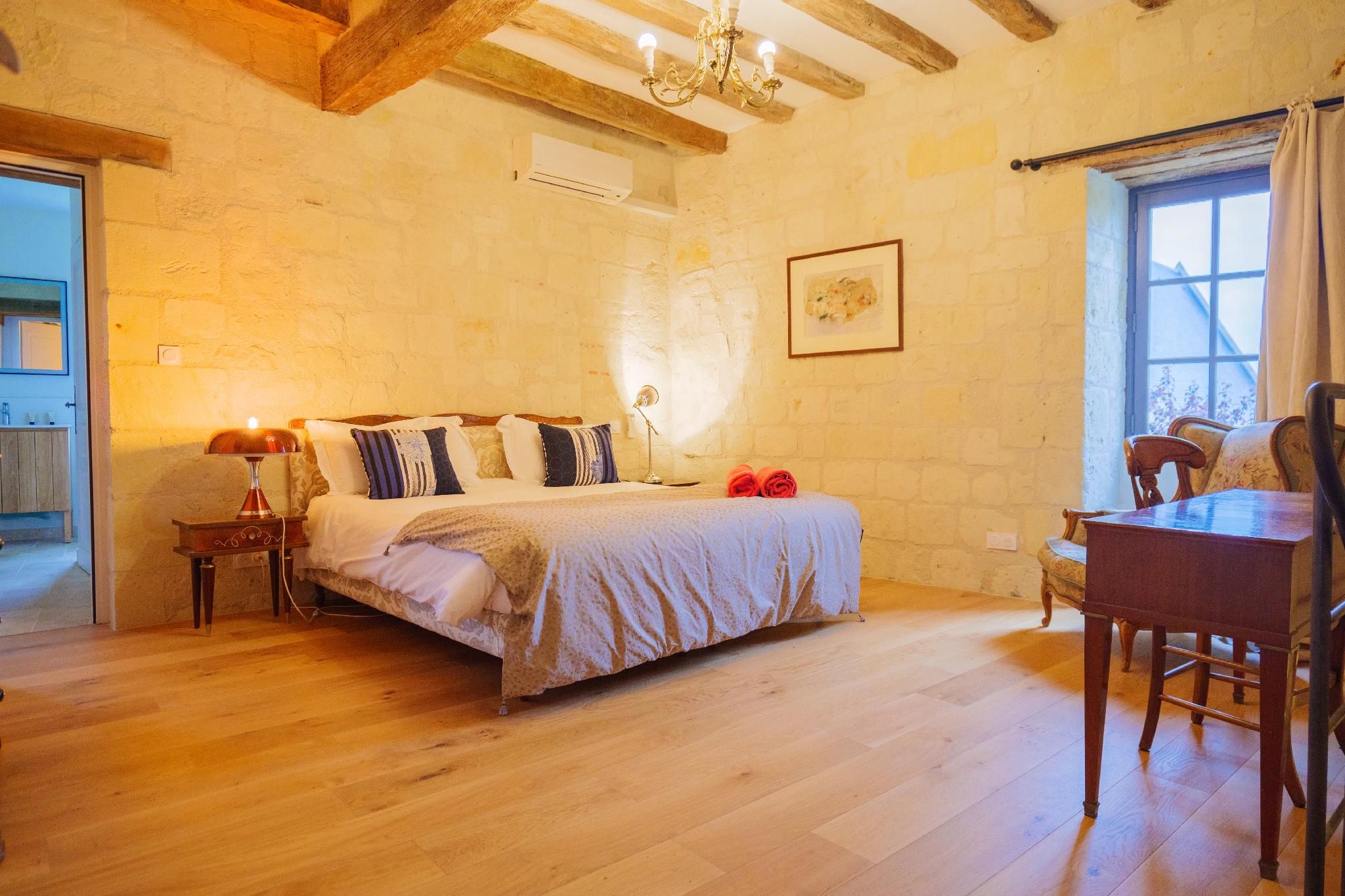 House for 8 People
