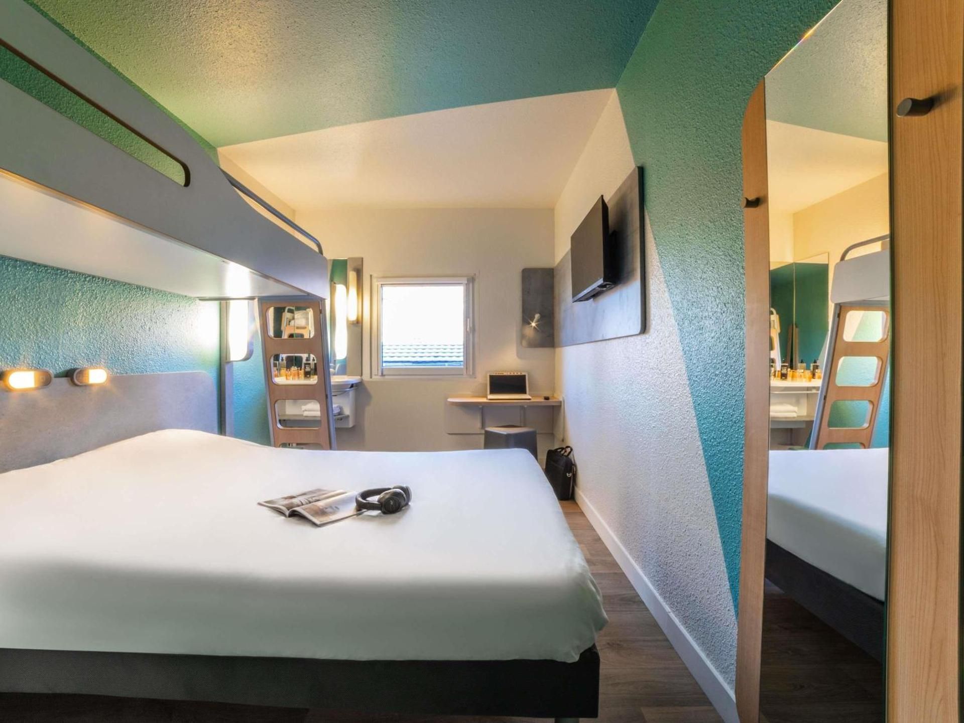 Double Room with Bunk Bed