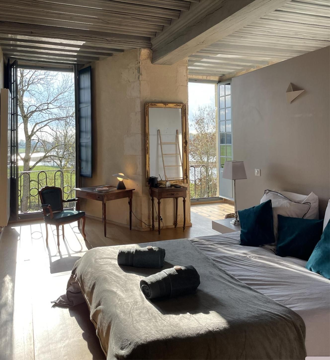 Large Double Room