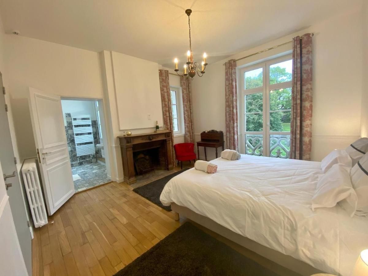 Junior Suite with Garden View