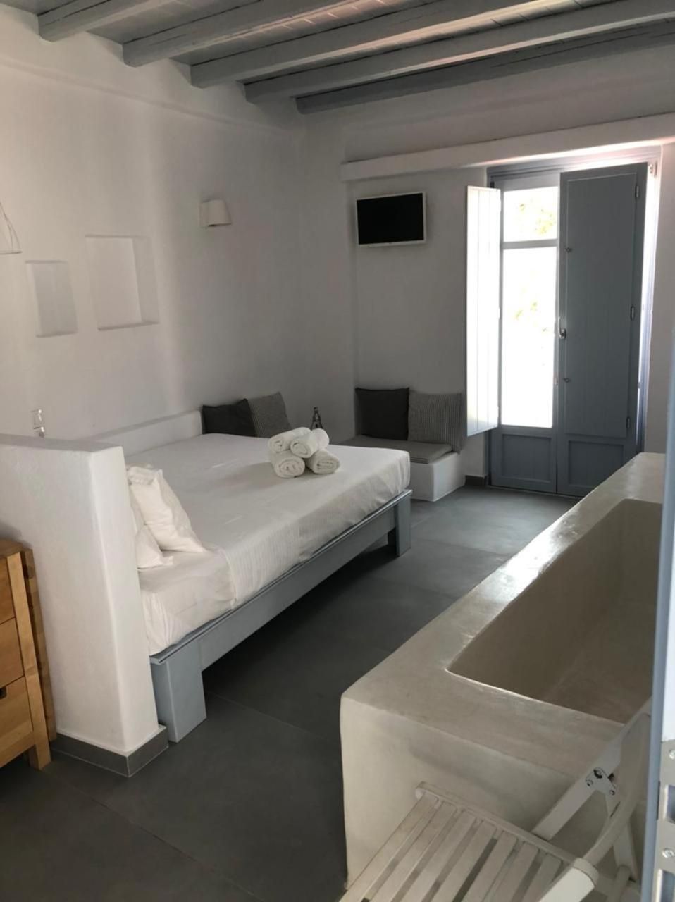 Studio with Balcony
