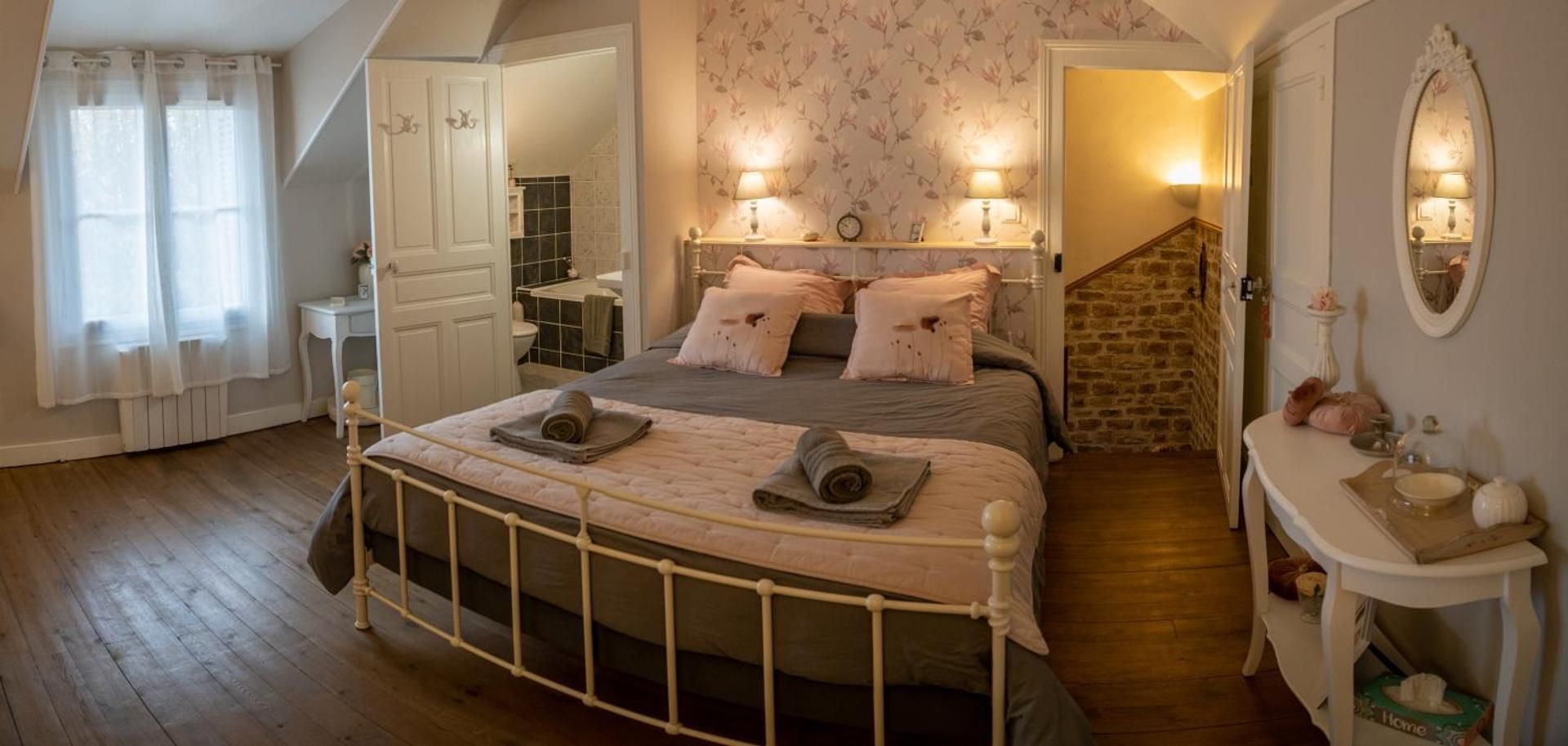 Double Room with Private External Bathroom