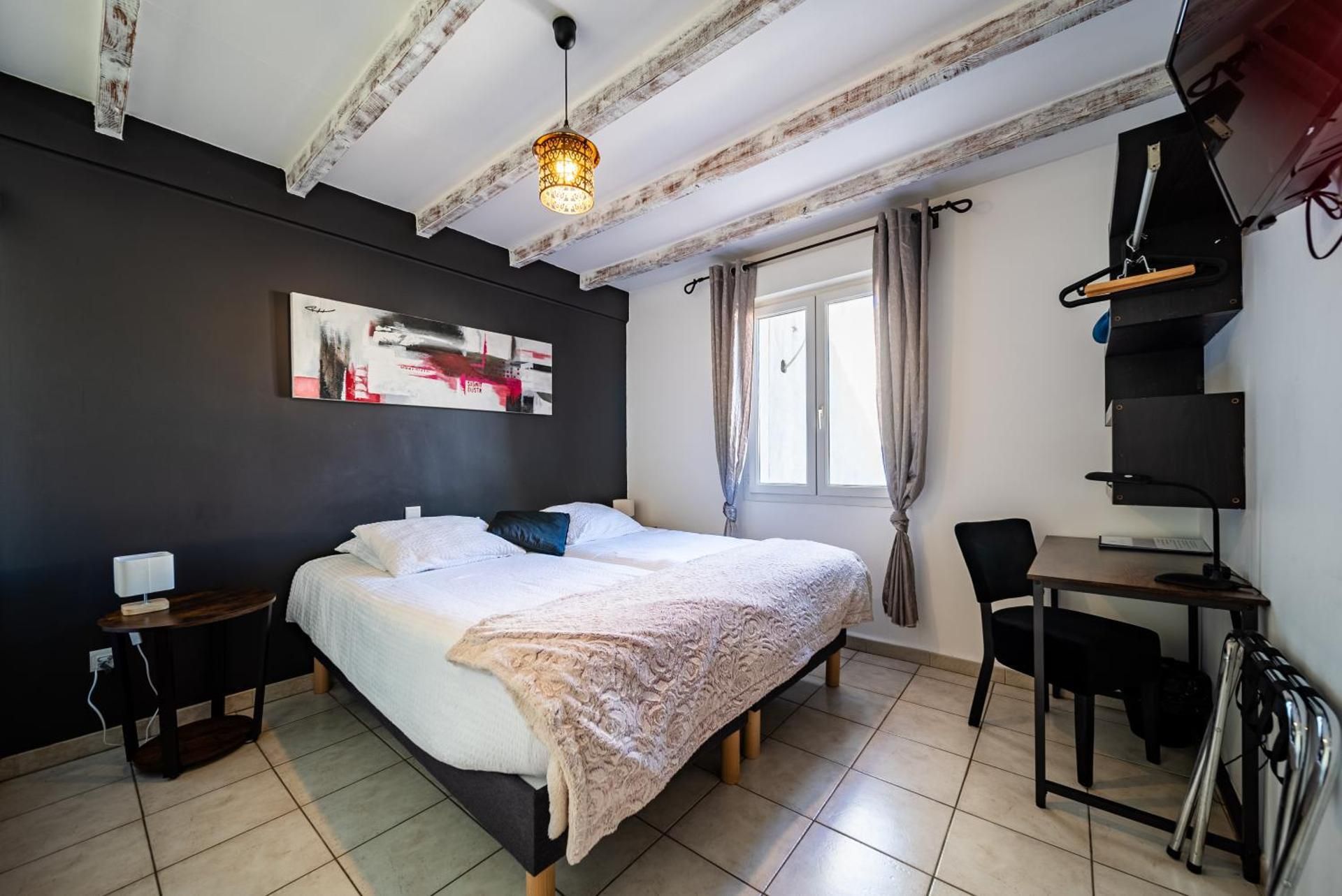Classic Twin Room
