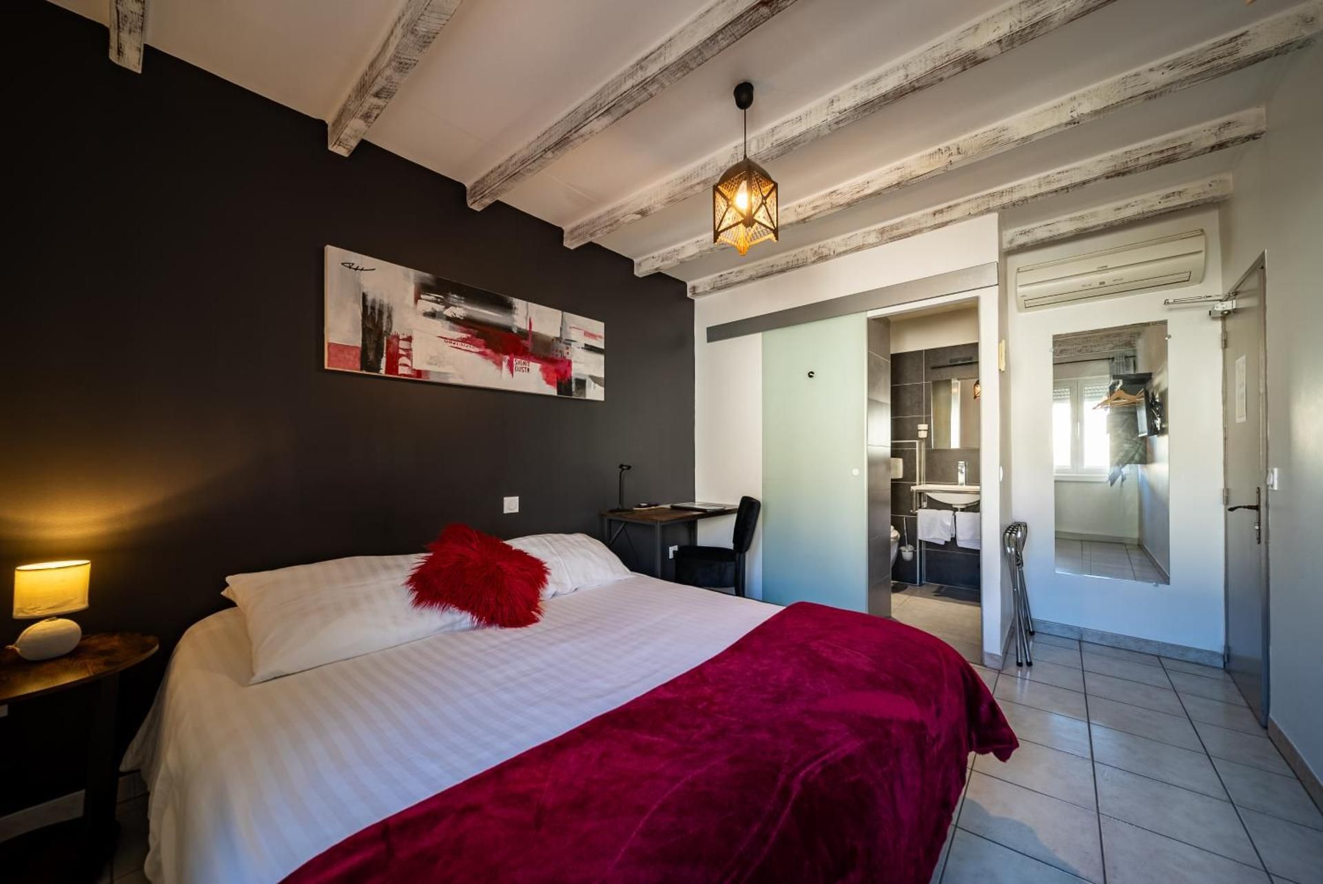Classic Double Room