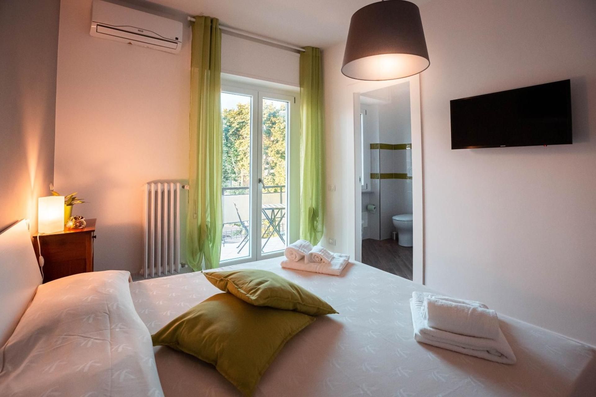 Deluxe Double Room with Balcony
