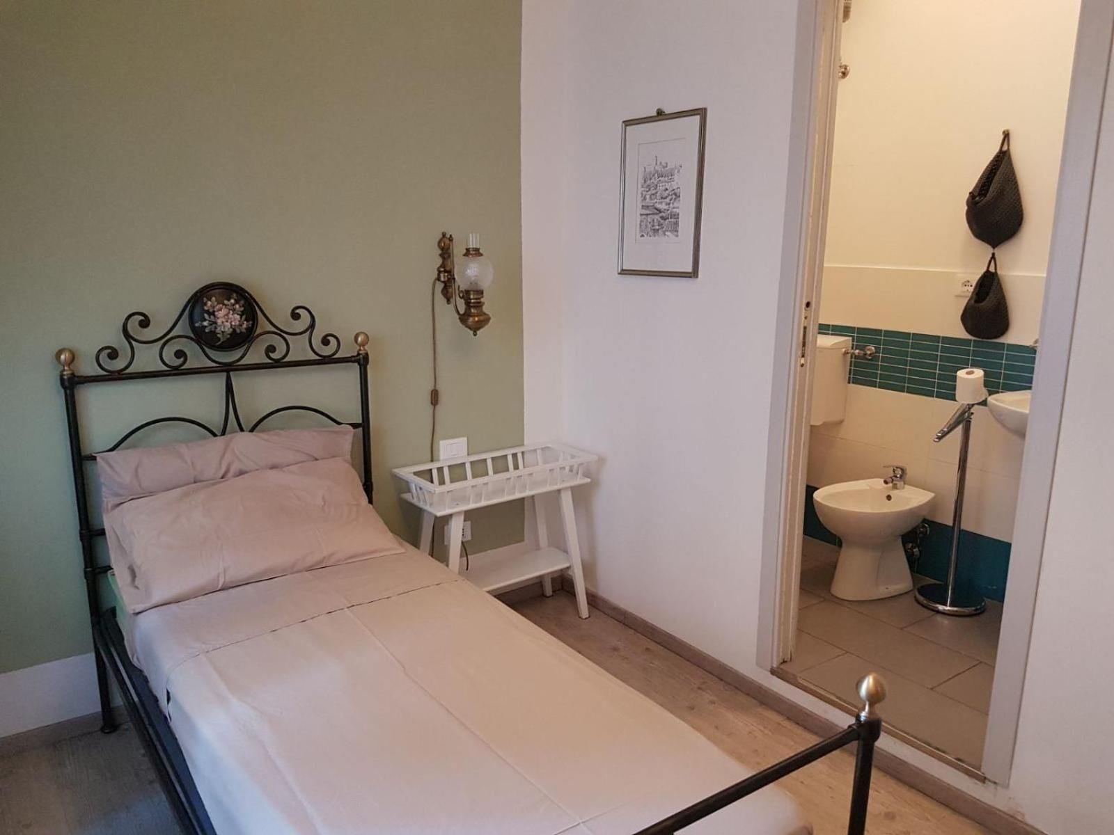Single Room With Private Bathroom