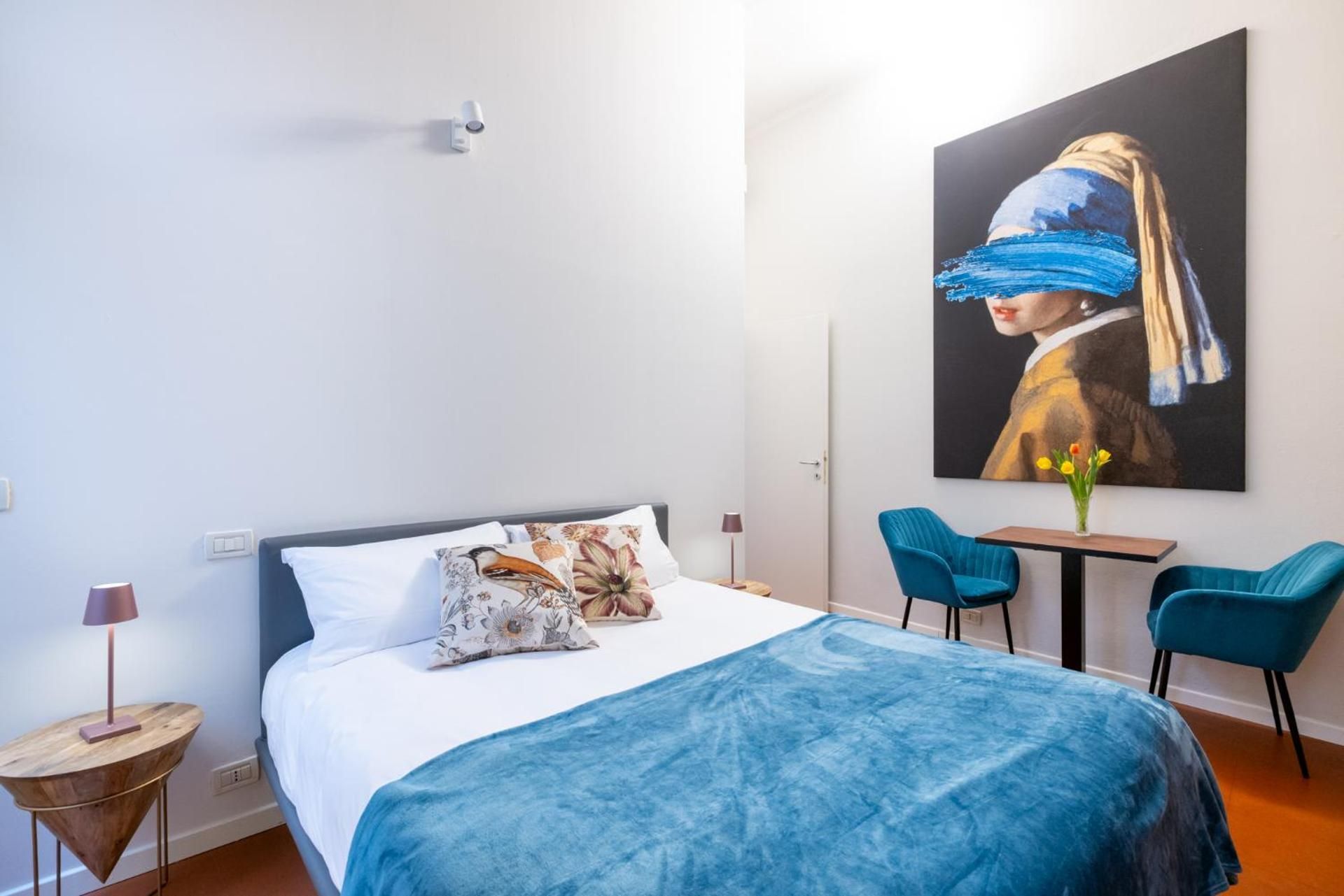 Standard Double Room with Shared Bathroom