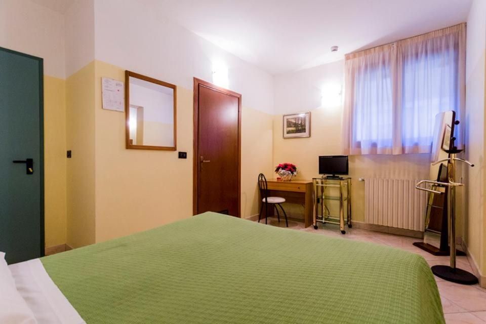 Hotel Fattori Double Room 3