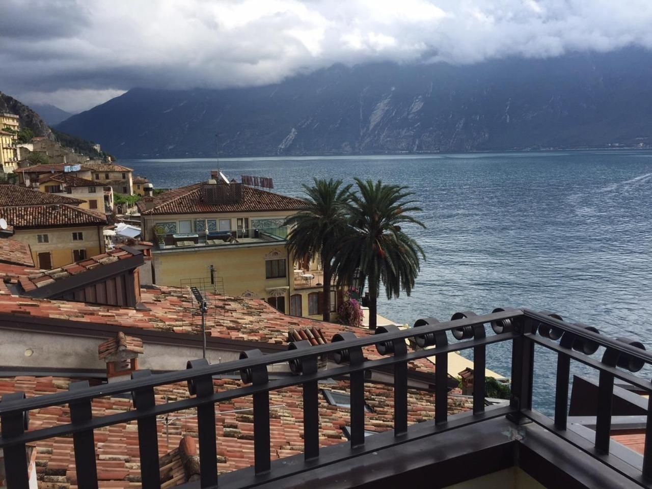 Superior Double or Twin Room with Balcony and Lake View