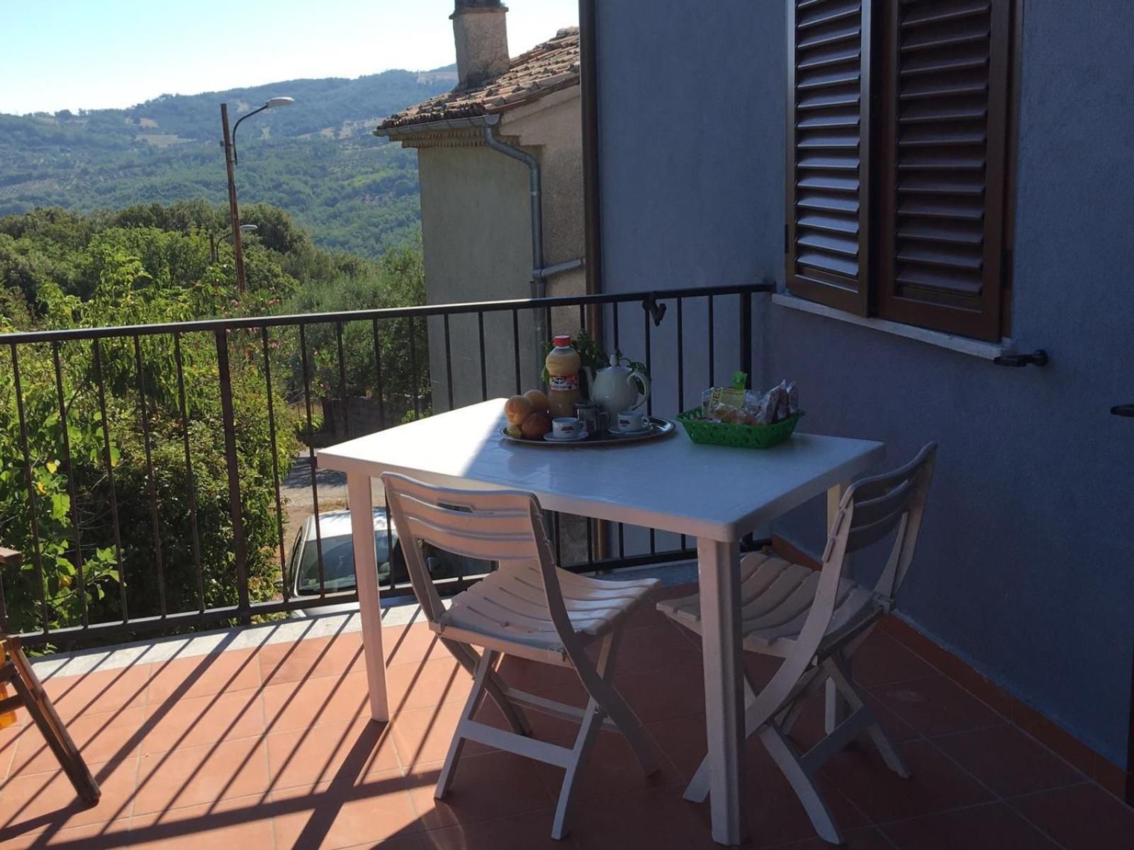 Apartment with Garden View