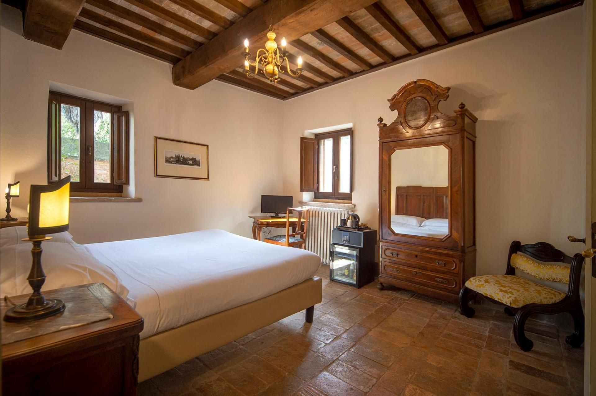 Superior Queen Room