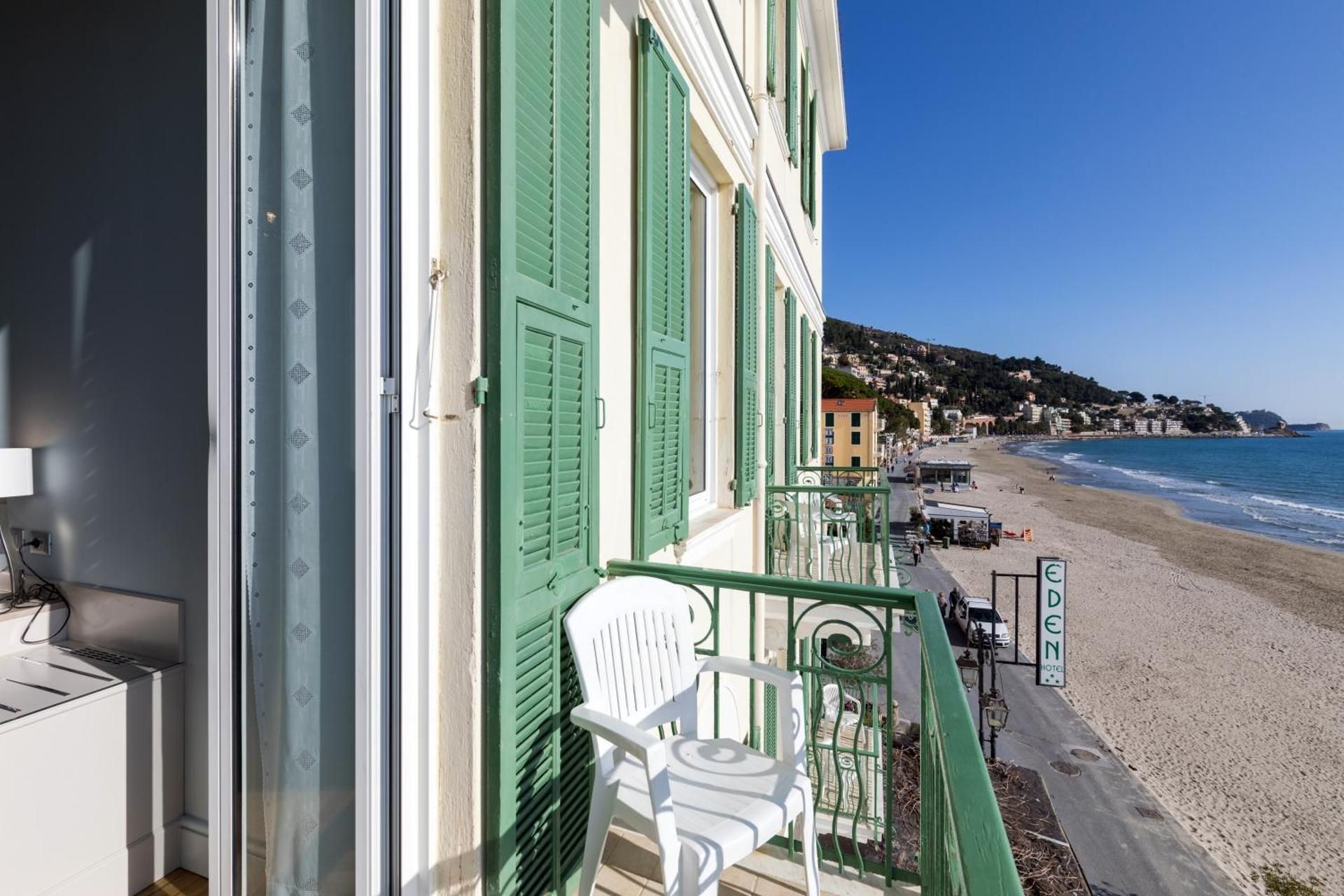 Superior Double Room with Balcony and Sea View