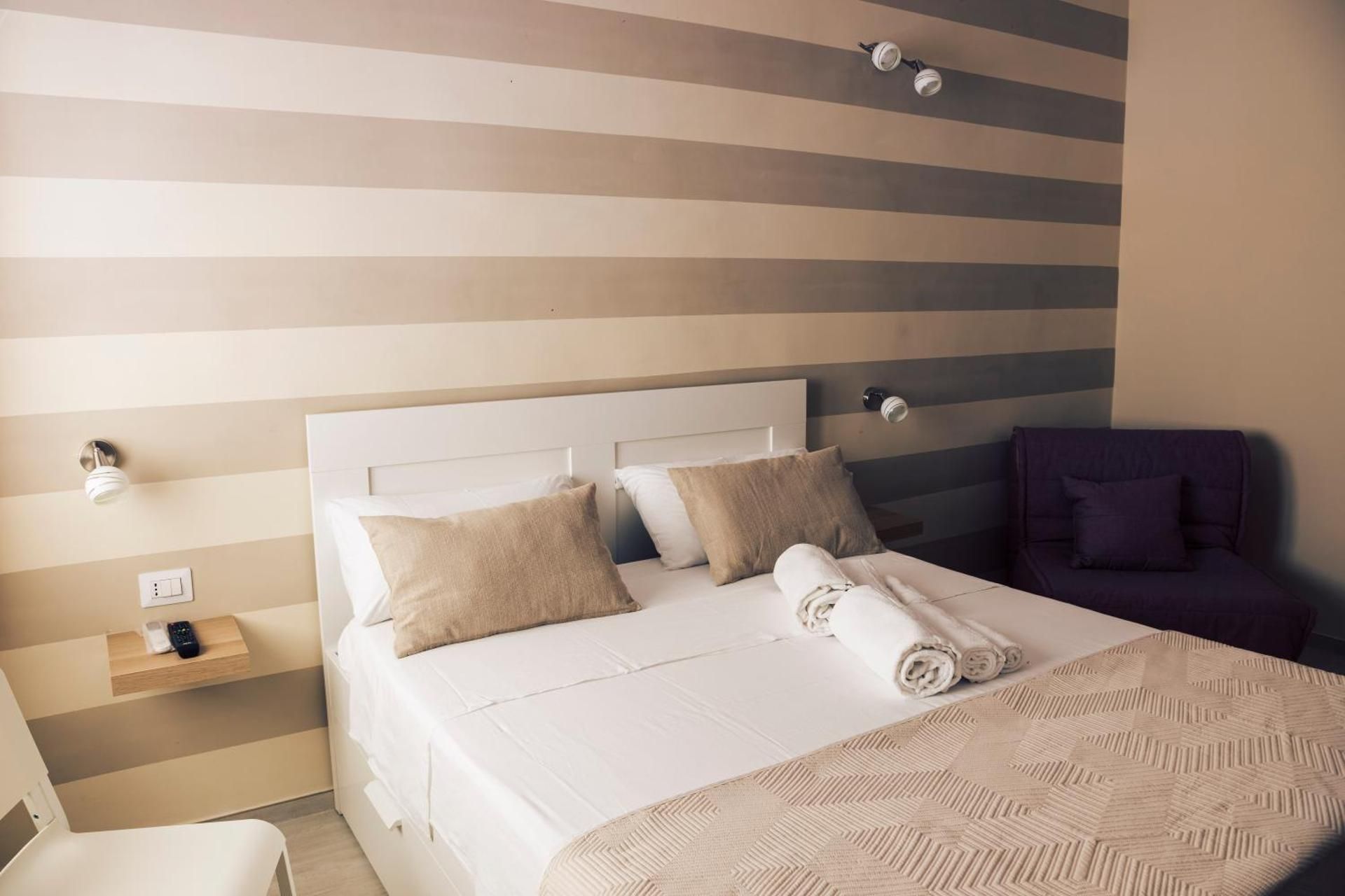 Large Double Room