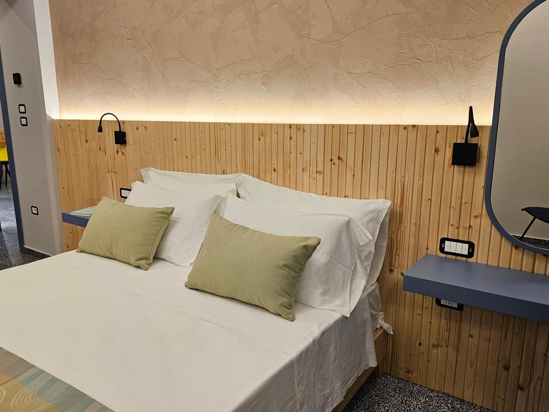 Double Room with Balcony and Sea View