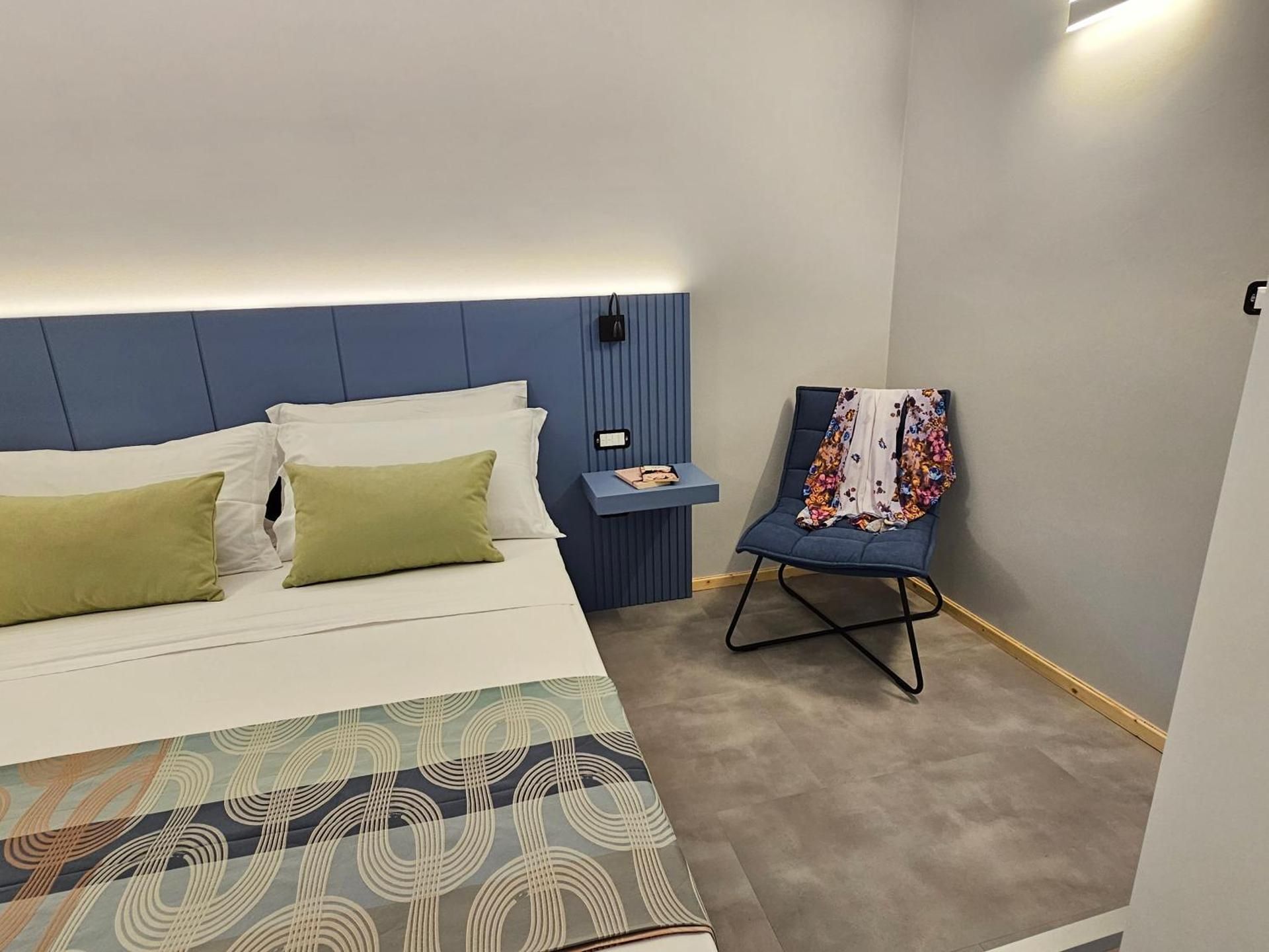 Suite with Garden View