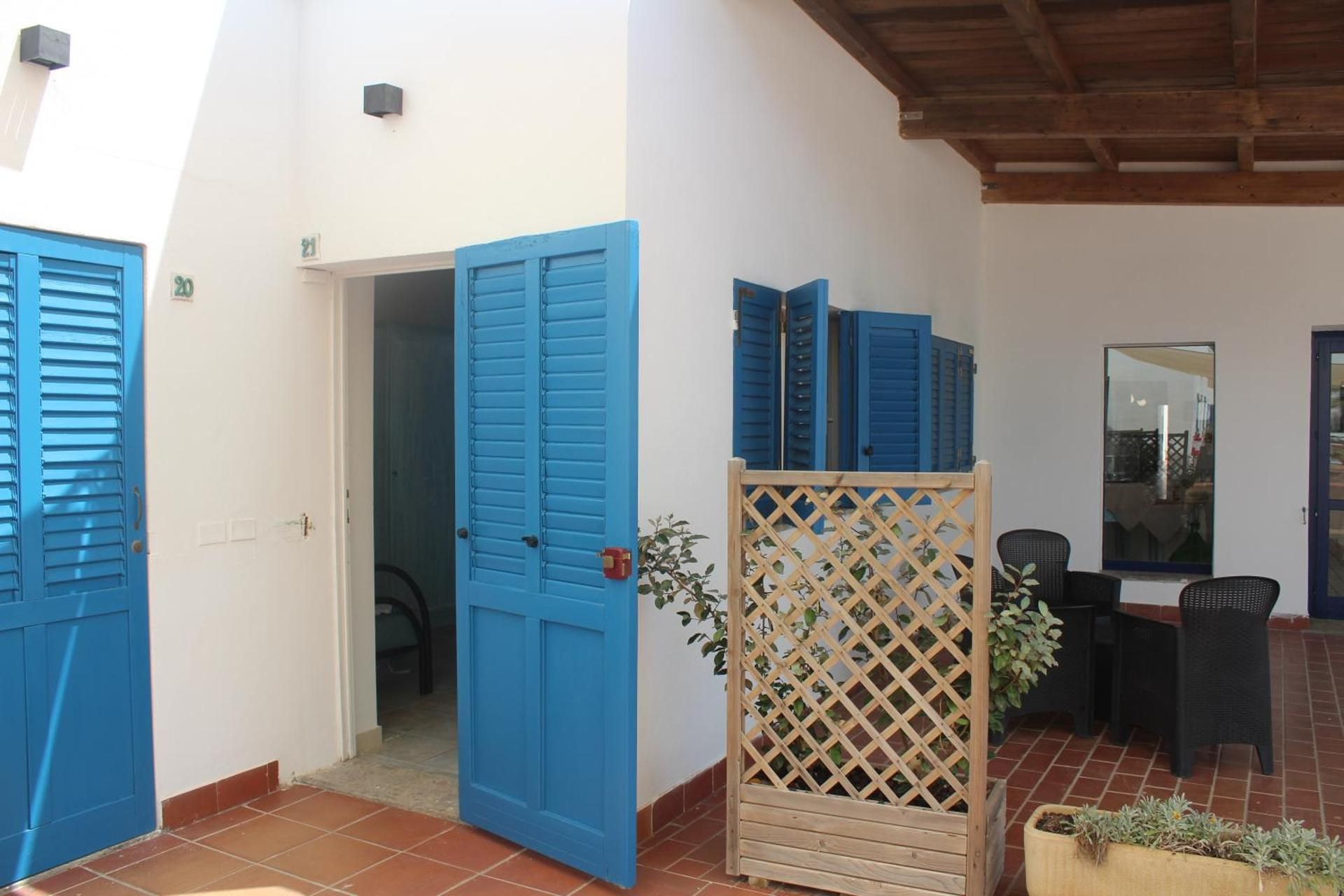 Triple Room with Sea View