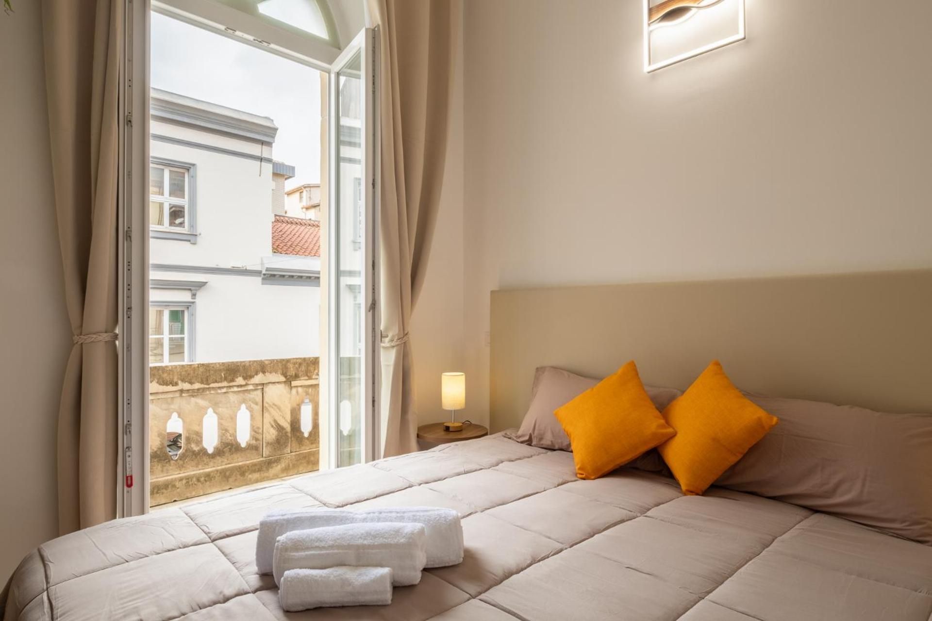 Double Room with Private External Bathroom