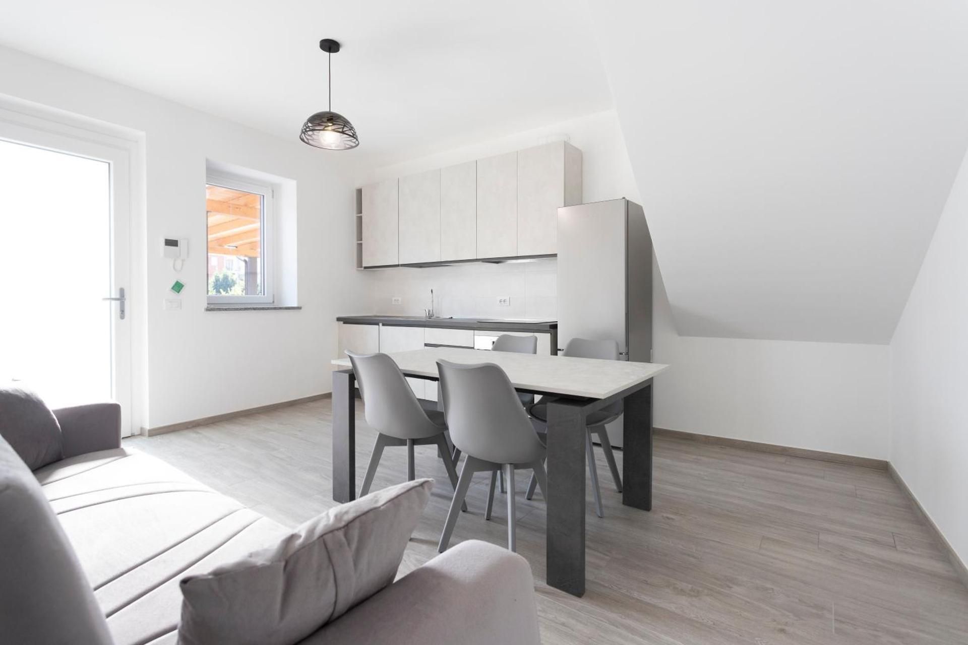 Superior One-Bedroom Apartment with Balcony