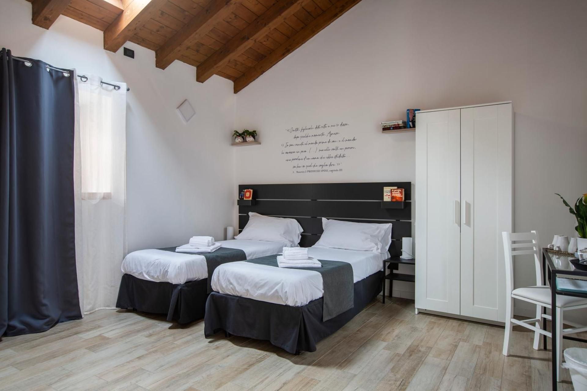 Triple Room with Private Bathroom
