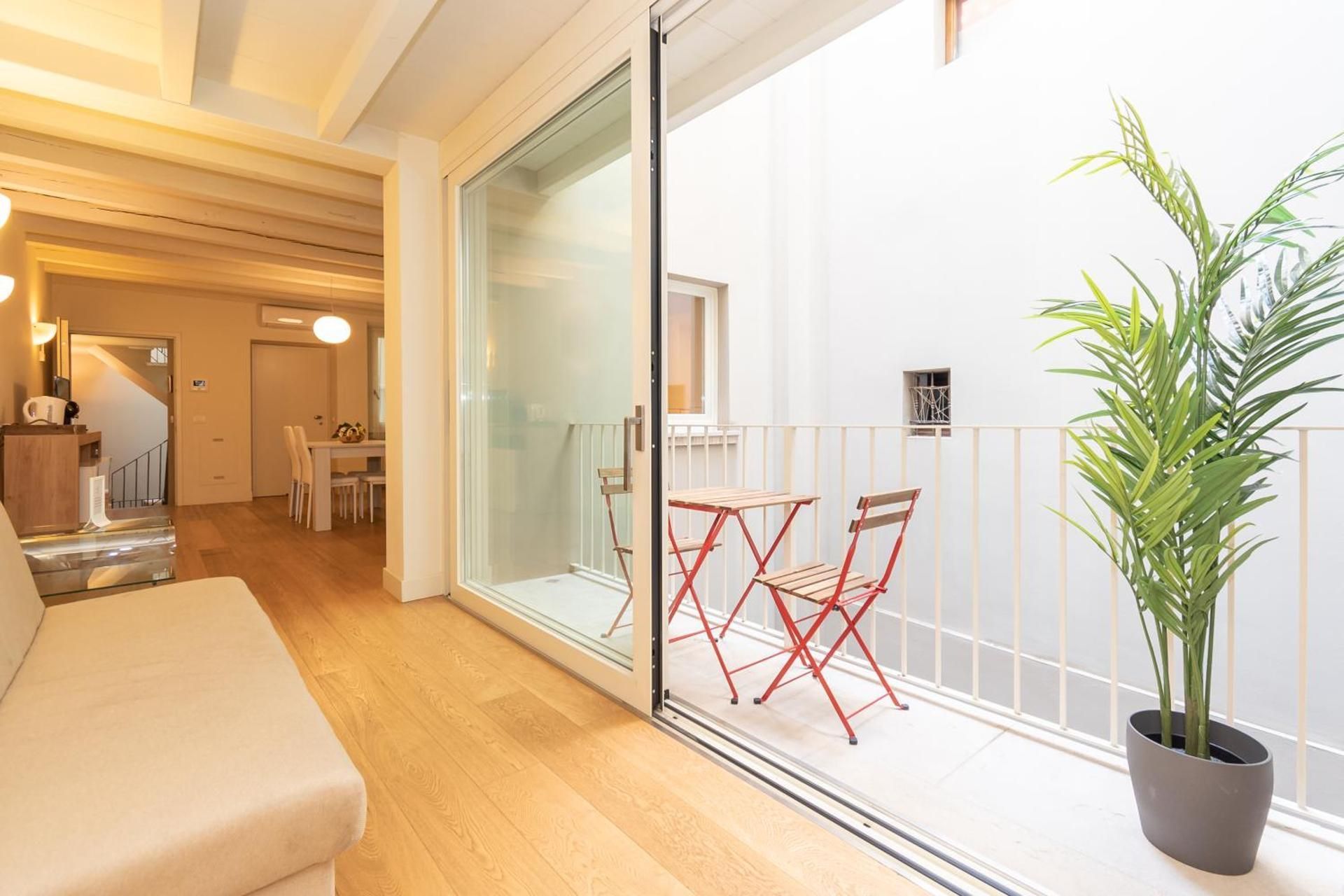 Apartment with Balcony