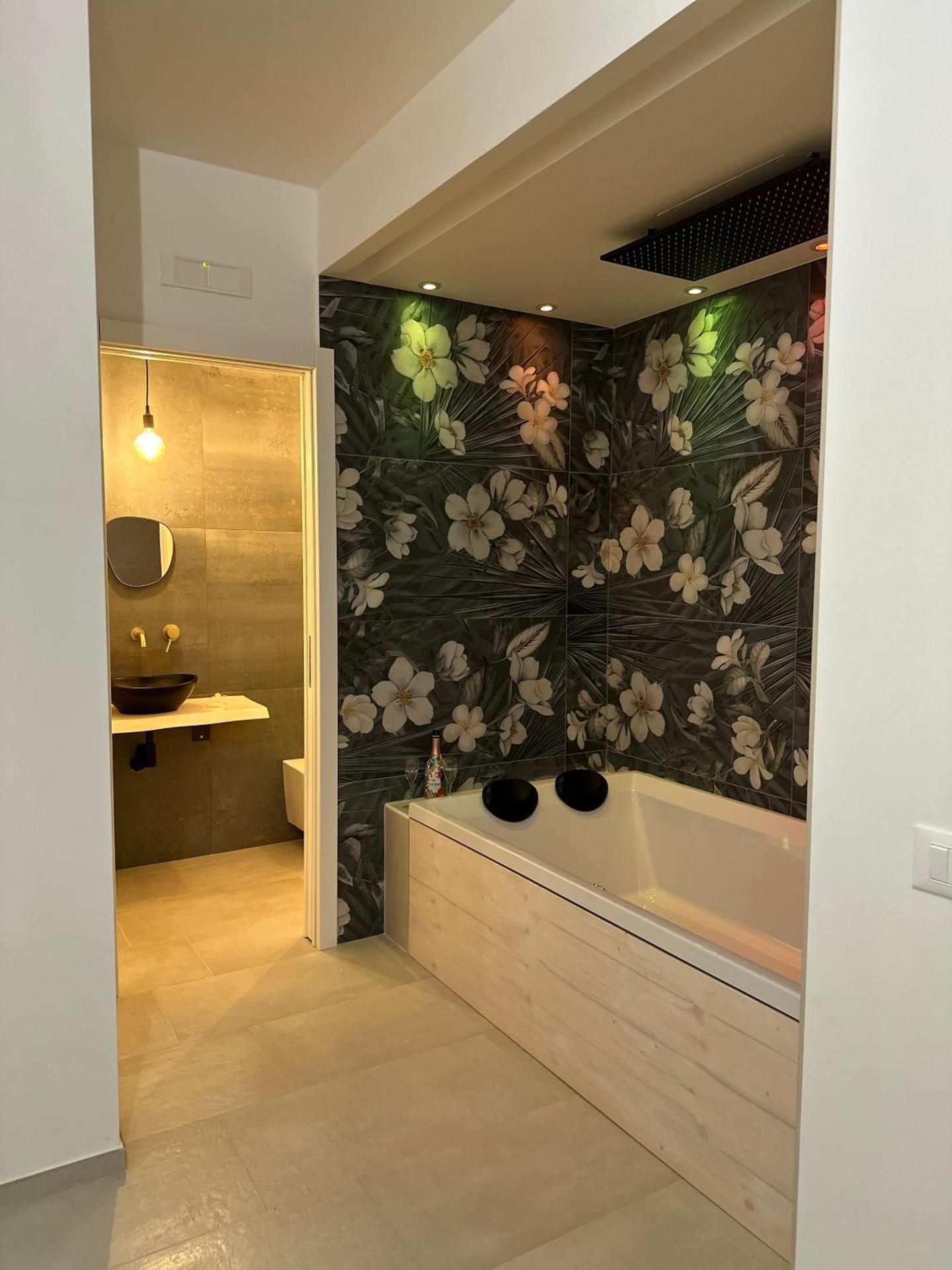 Deluxe Junior Suite