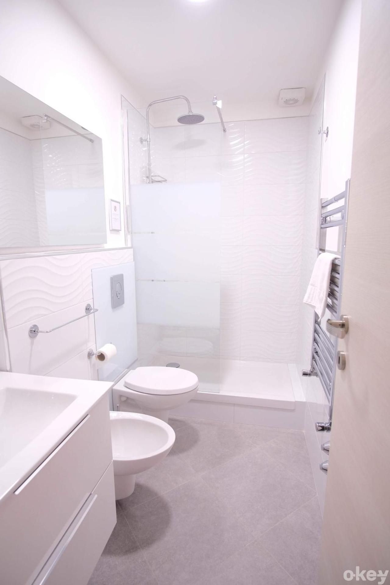 Charme & Chic Studios - Bari Centro Studio Apartment