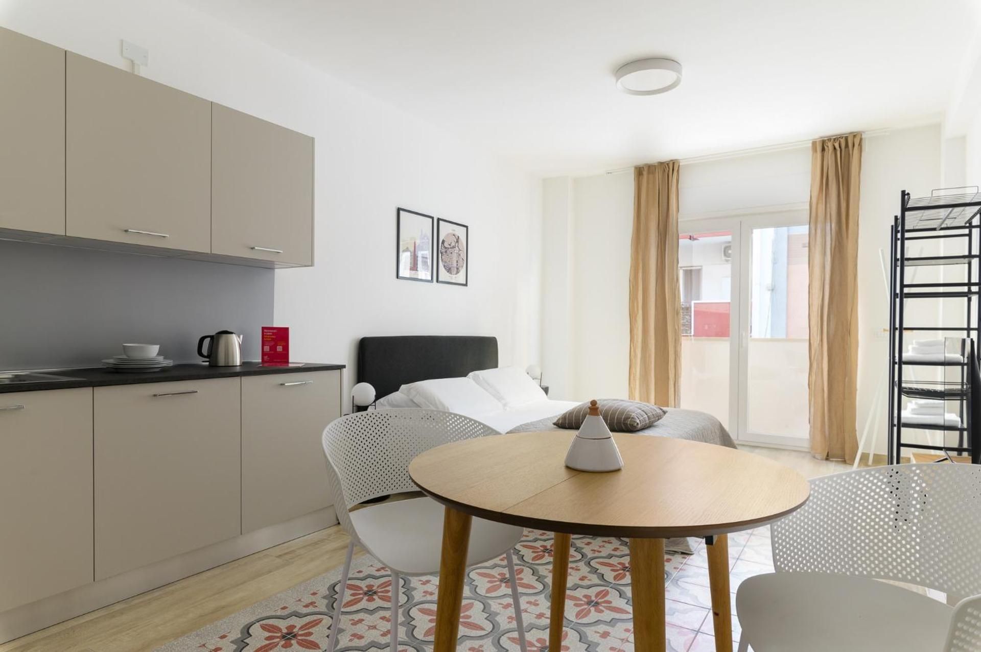 Studio Apartment