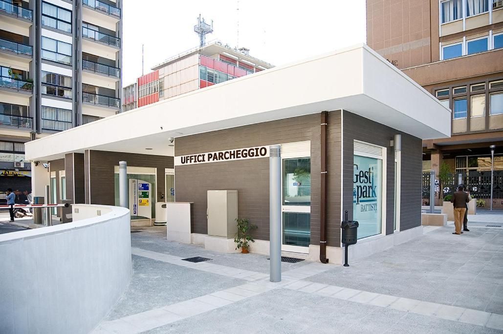 Quiet and stylish - Bari city center, minutes to station