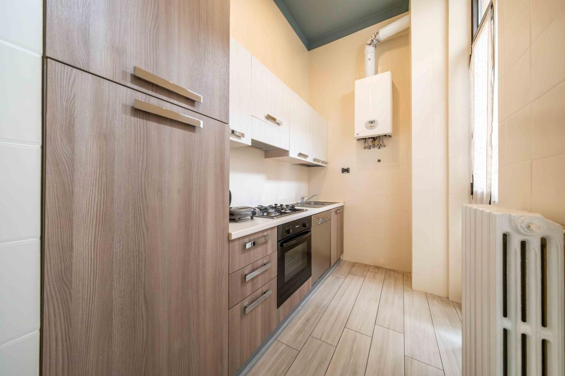 One-Bedroom Deluxe Apartment