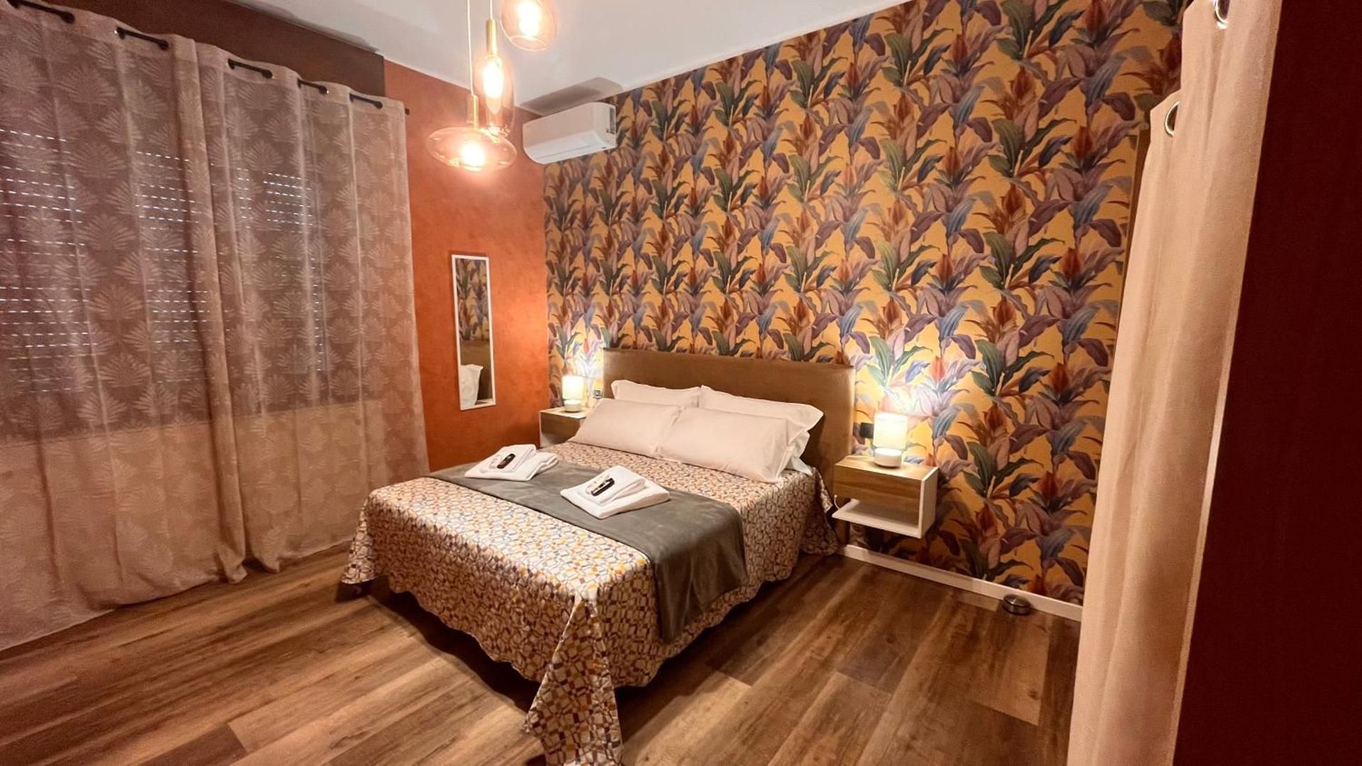 Double Room with Private External Bathroom