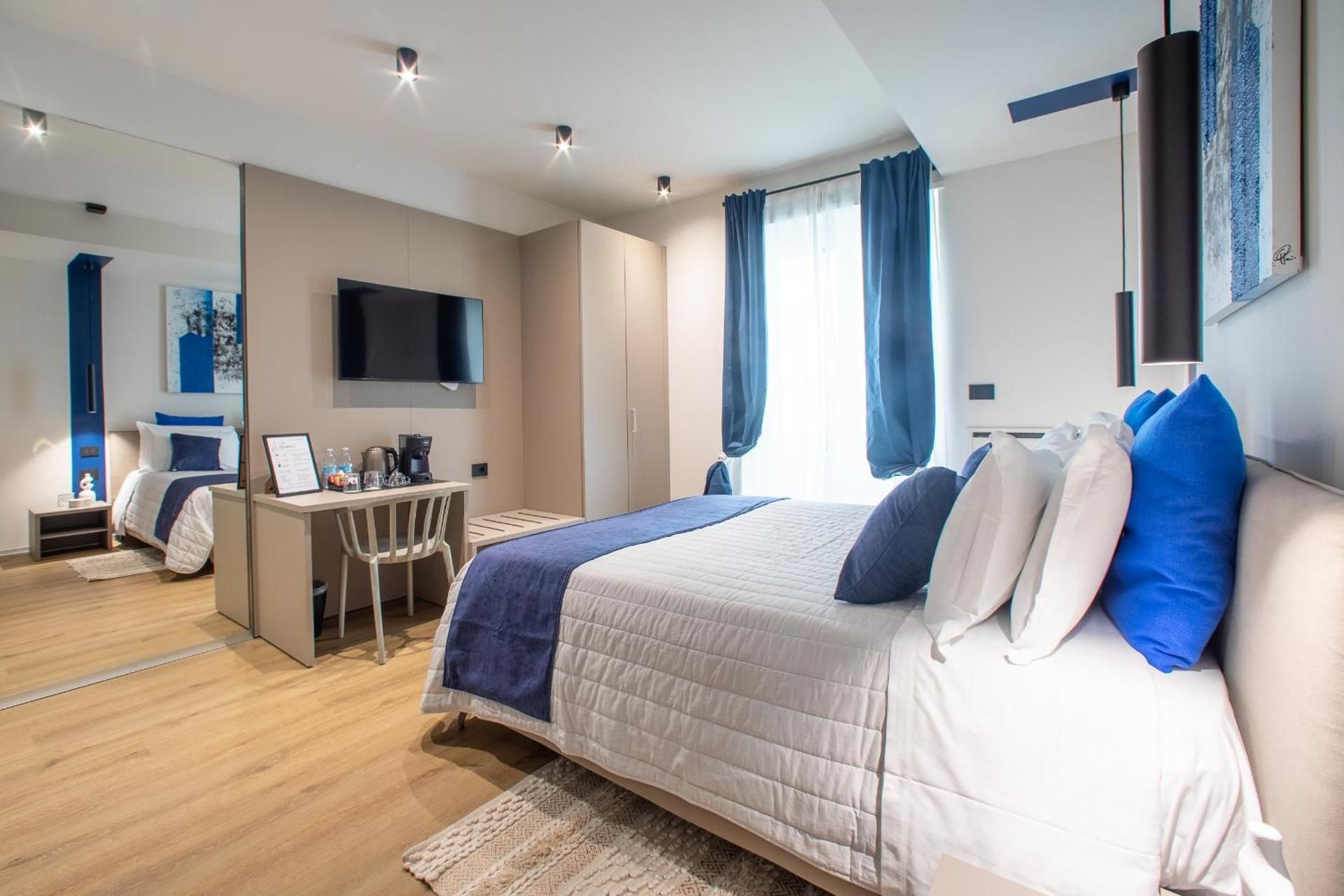 Deluxe Double Room with Balcony