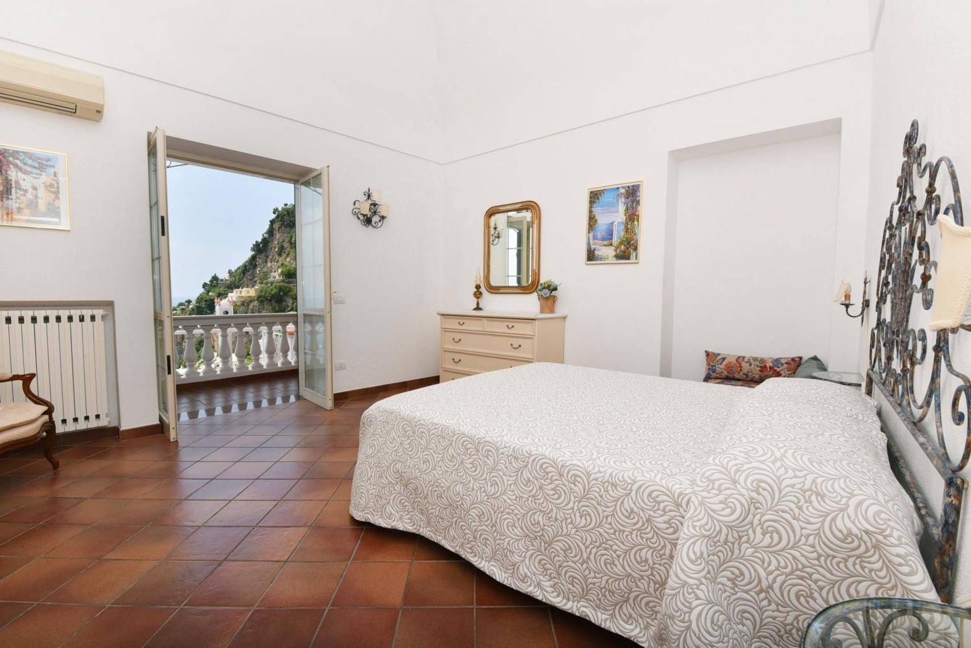 Villa Sunshine Positano Room Deluxe Double Room with Balcony and Sea View