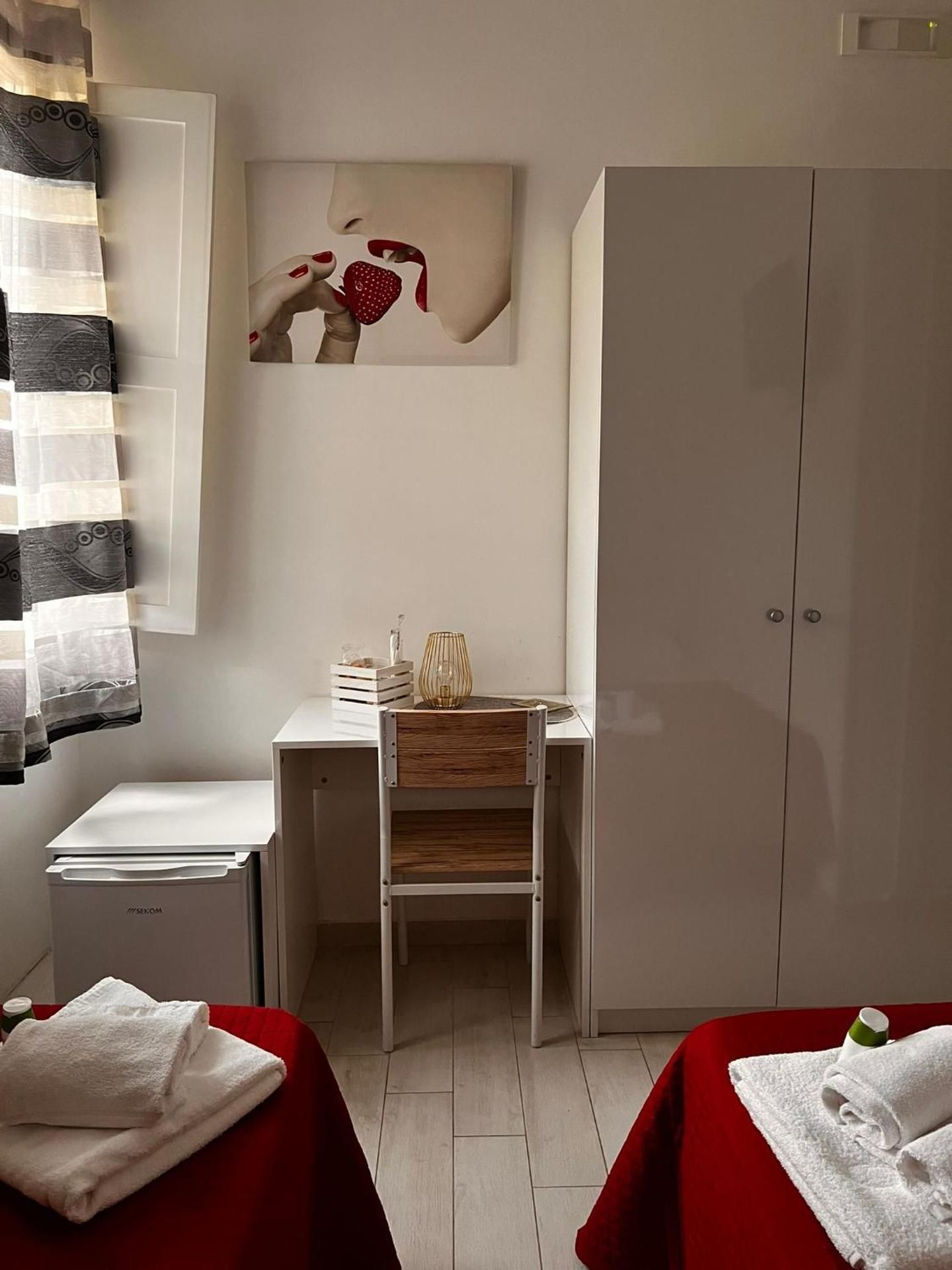 Le Tre Rose Twin Room 3