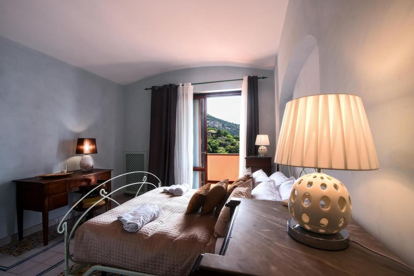 Deluxe Twin Room with Sea View
