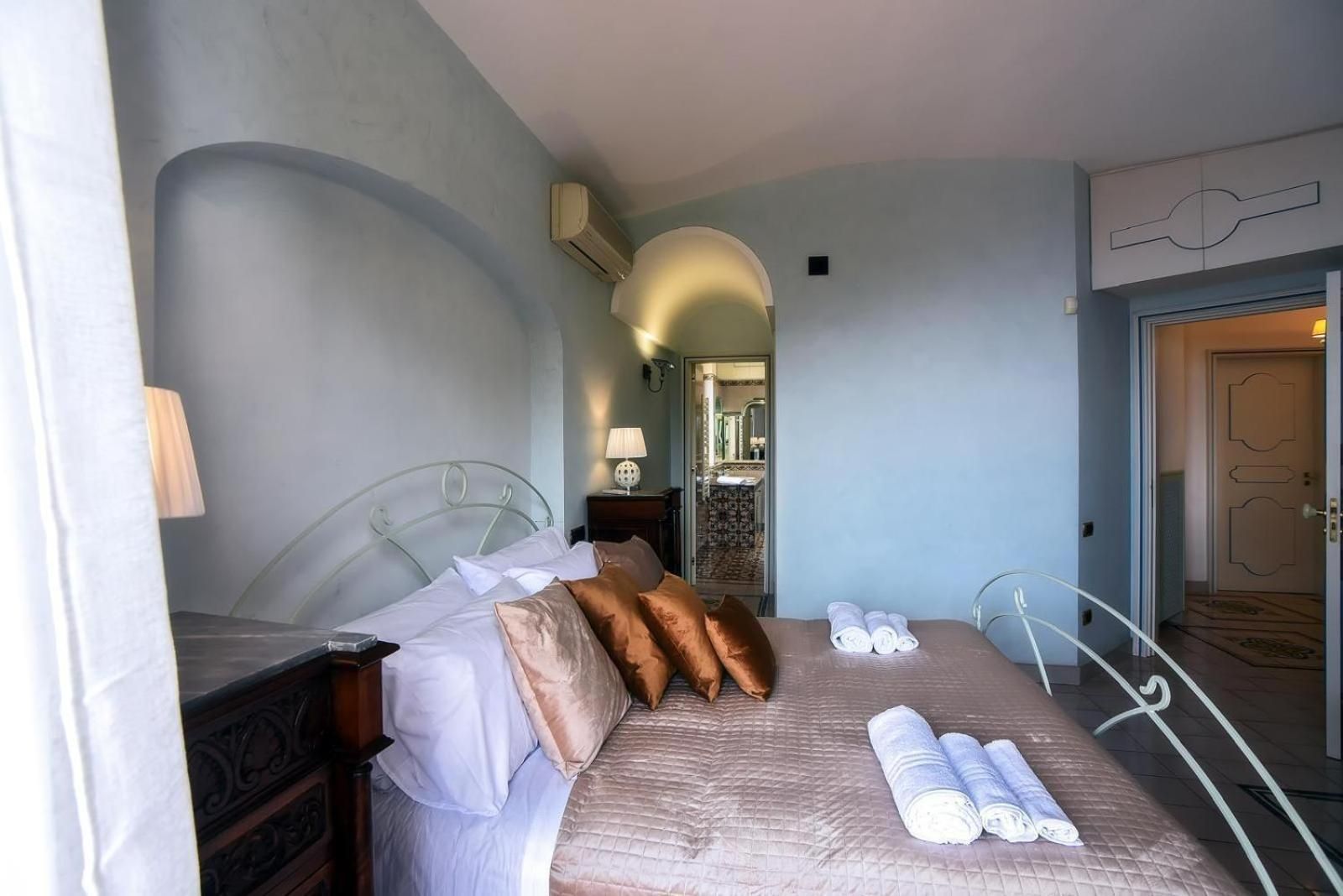 Double Room with Balcony (2 Adults + 1 Child)