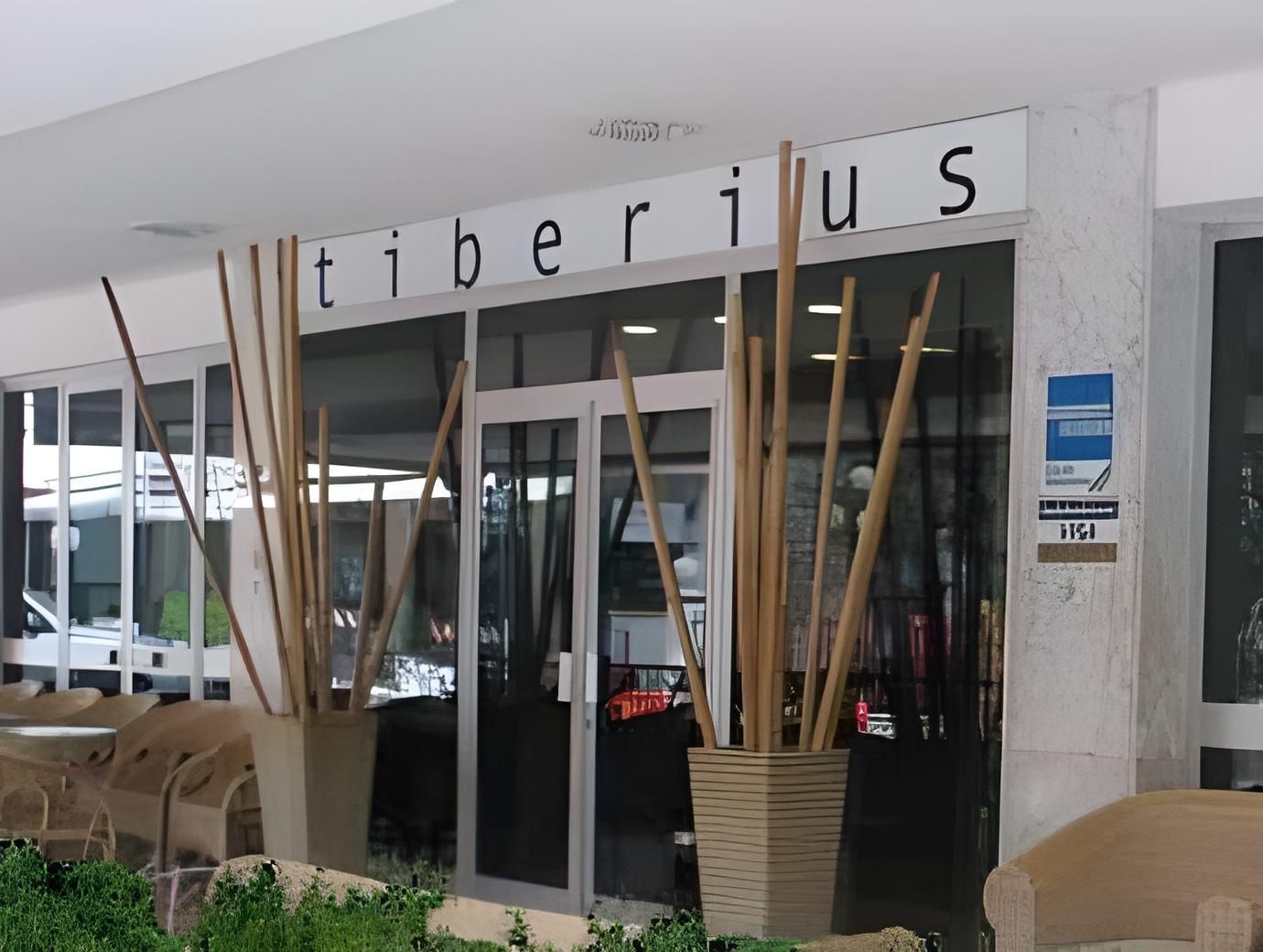 Hotel Tiberius