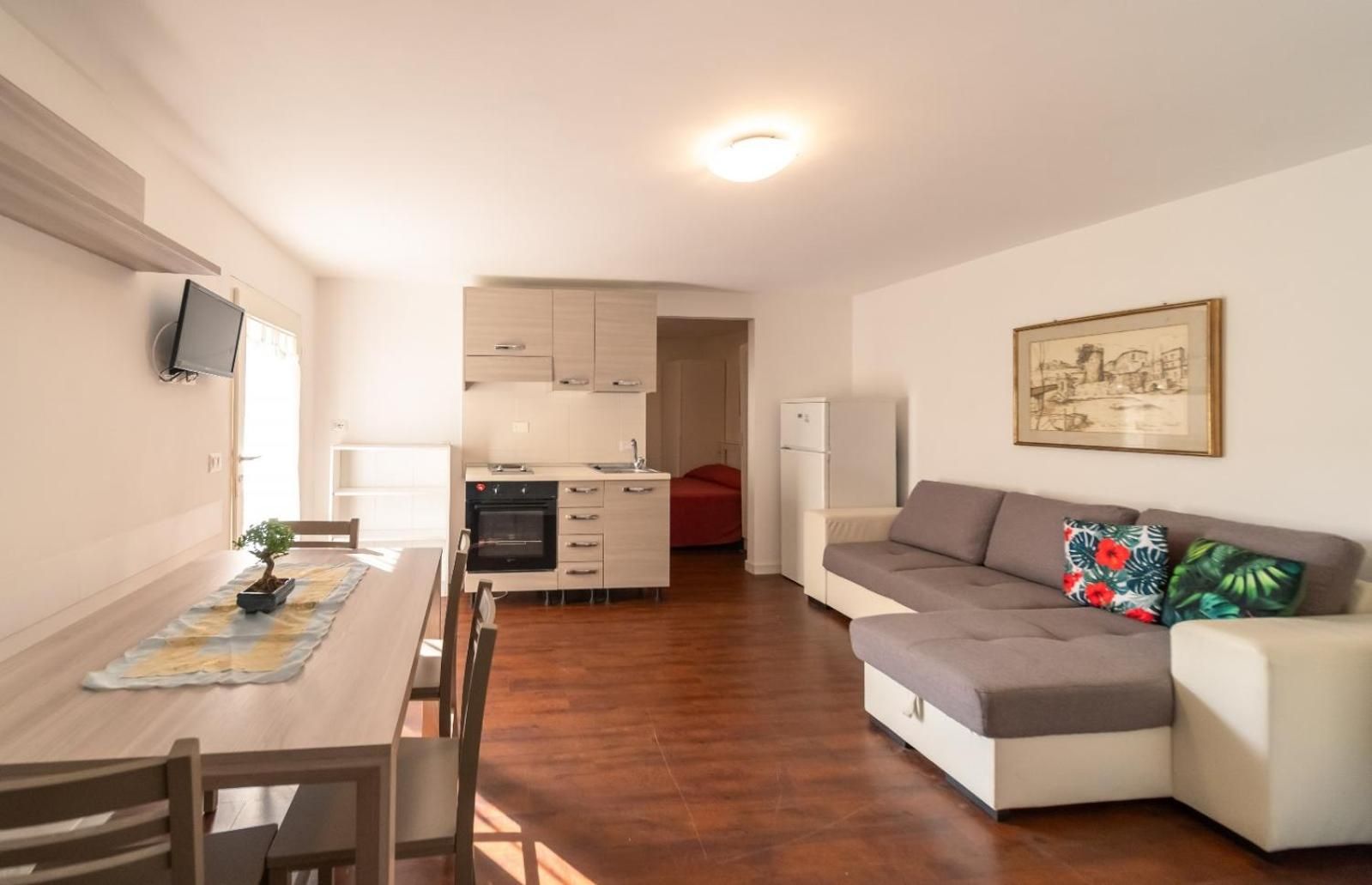 One-Bedroom Apartment