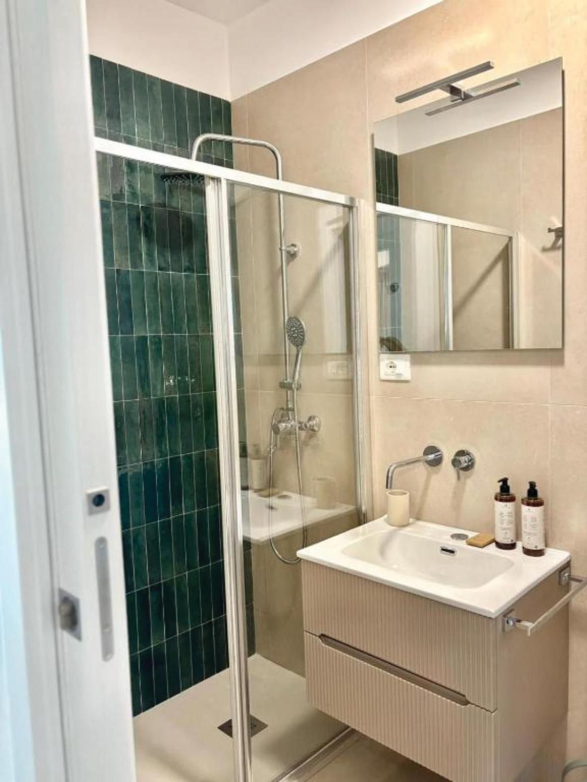 Blu Arechi Camere di Charme - Salerno Double Room with Private External Bathroom 3