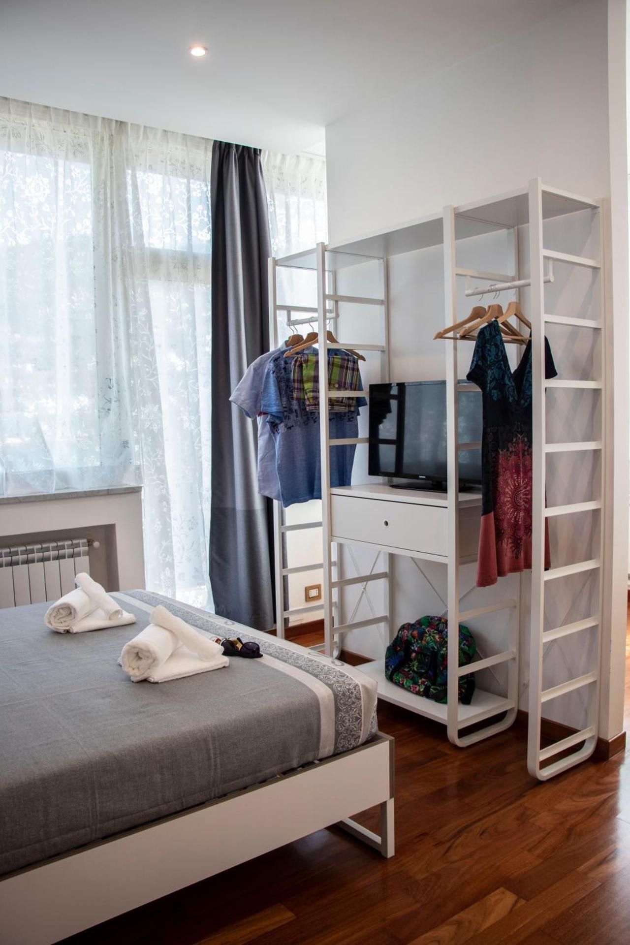 Deluxe Double Room with Balcony and Sea View