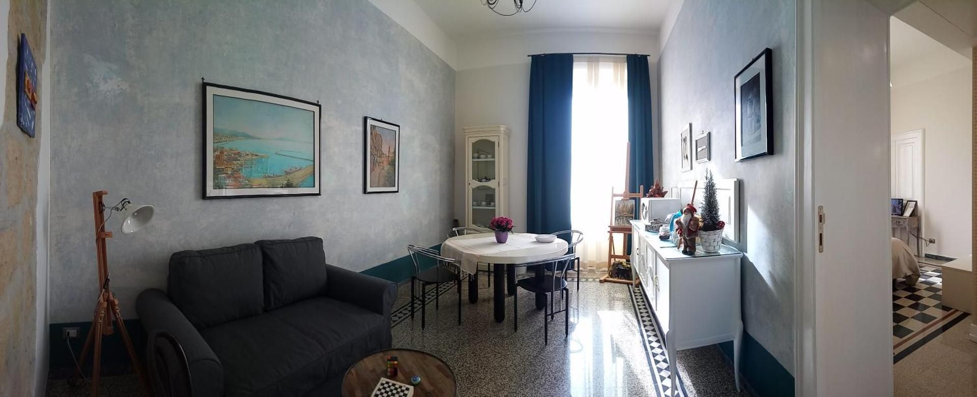 shared lounge/tv area