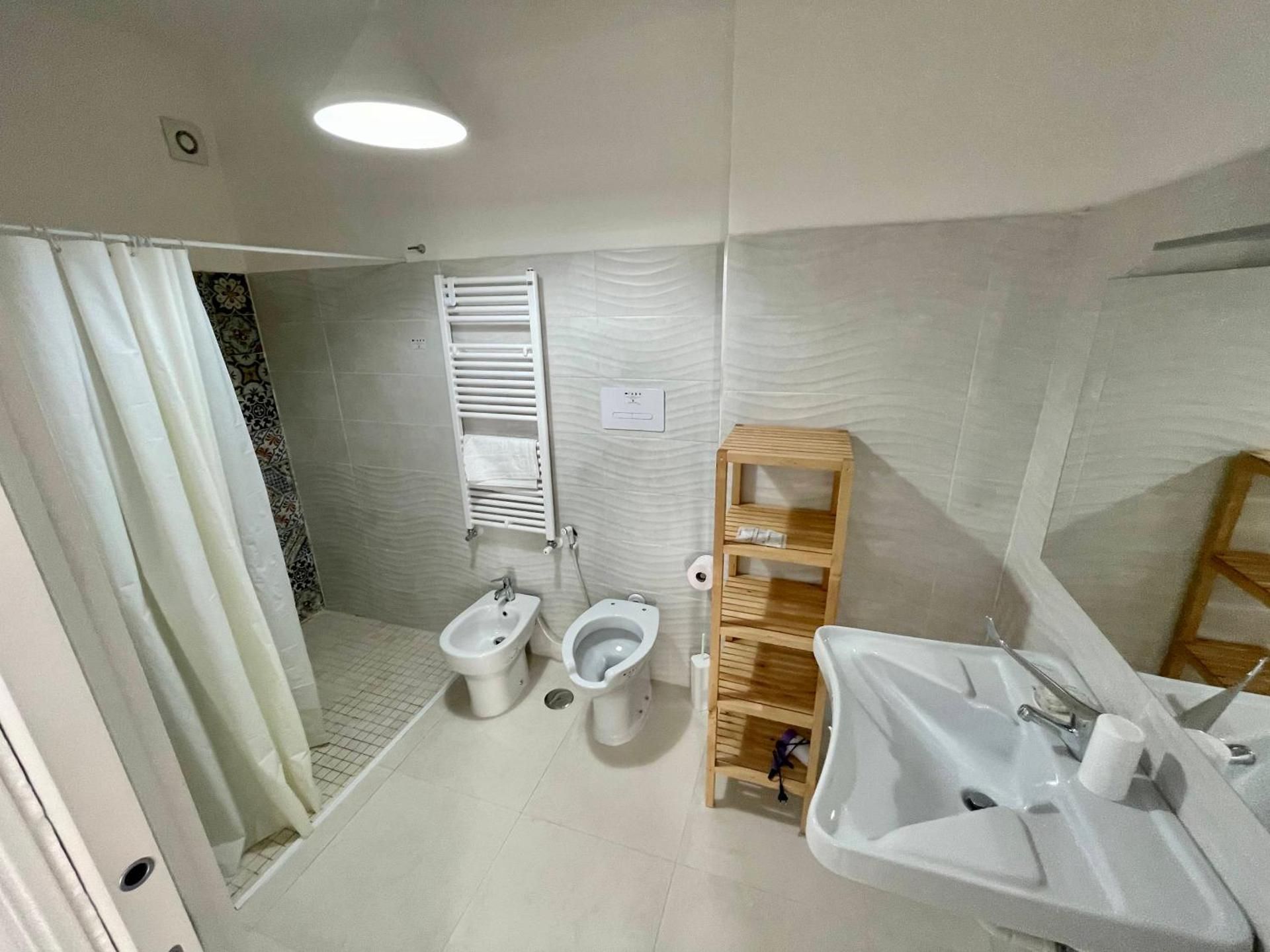 VILLA MARIS Quadruple Room with Garden View 2