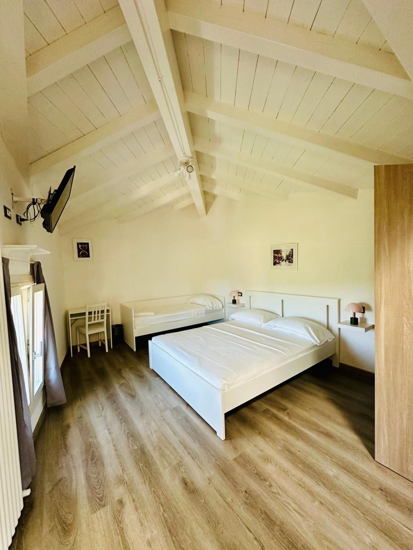 Triple Room with Bathroom
