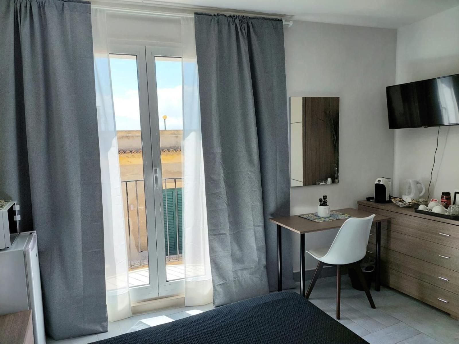 Large Double Room