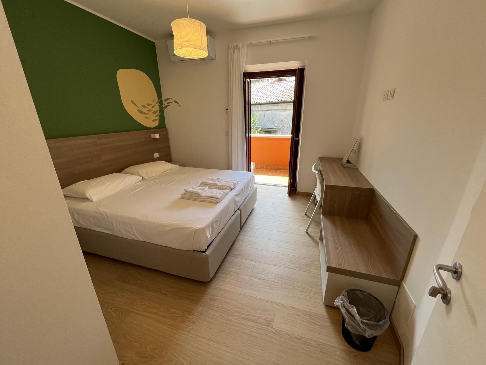 Standard King Room