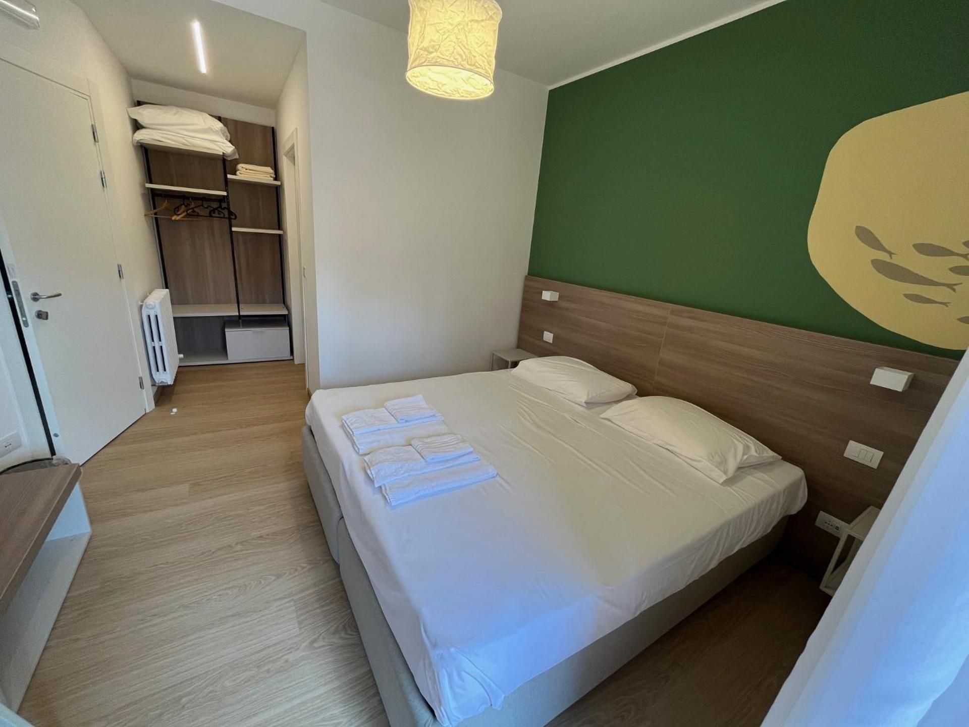 Standard King Room