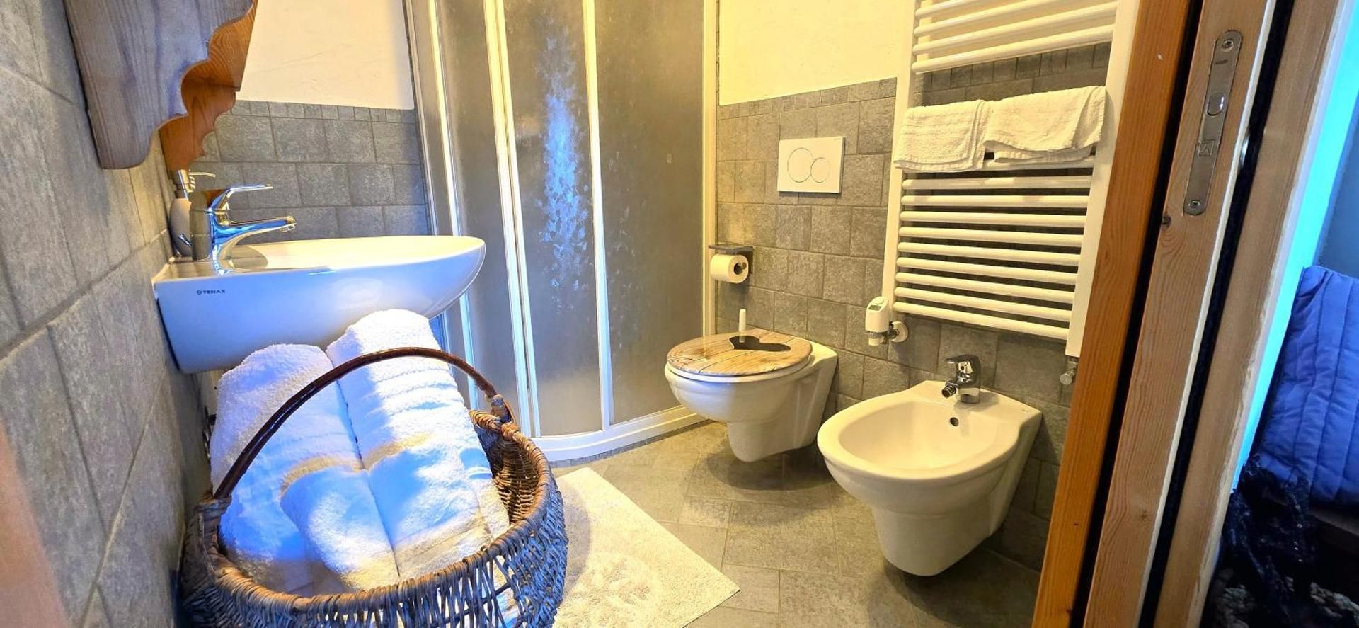 Deluxe Double Room with Spa Bath