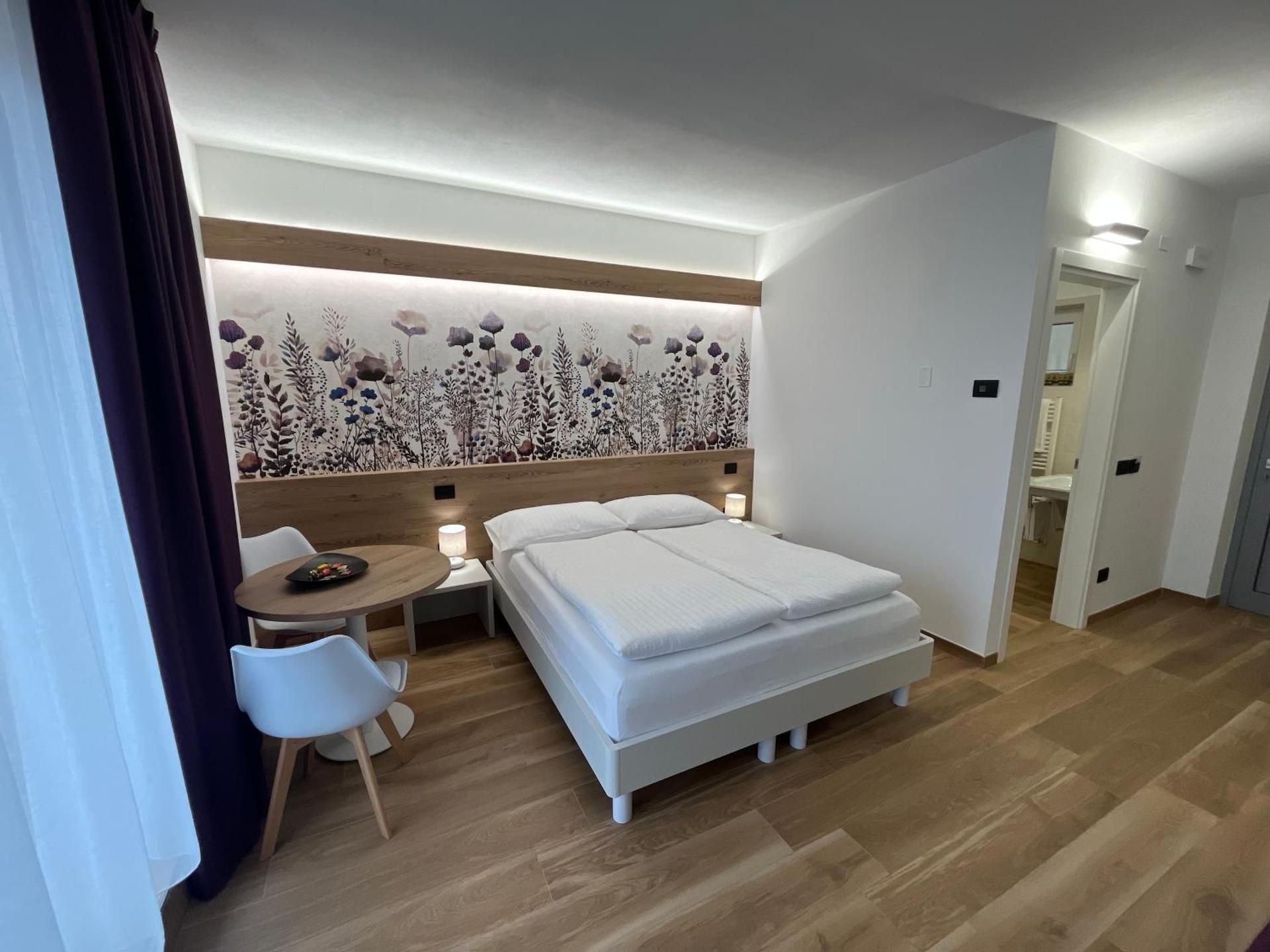 Triple Room with Terrace