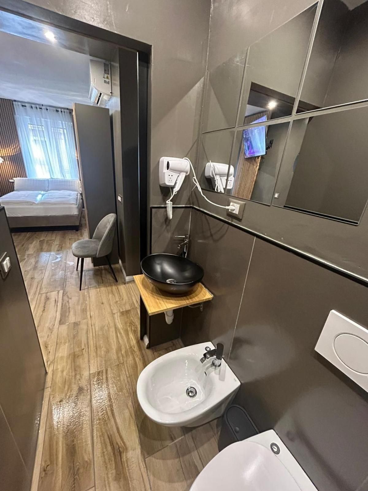 King Room with Spa Bath