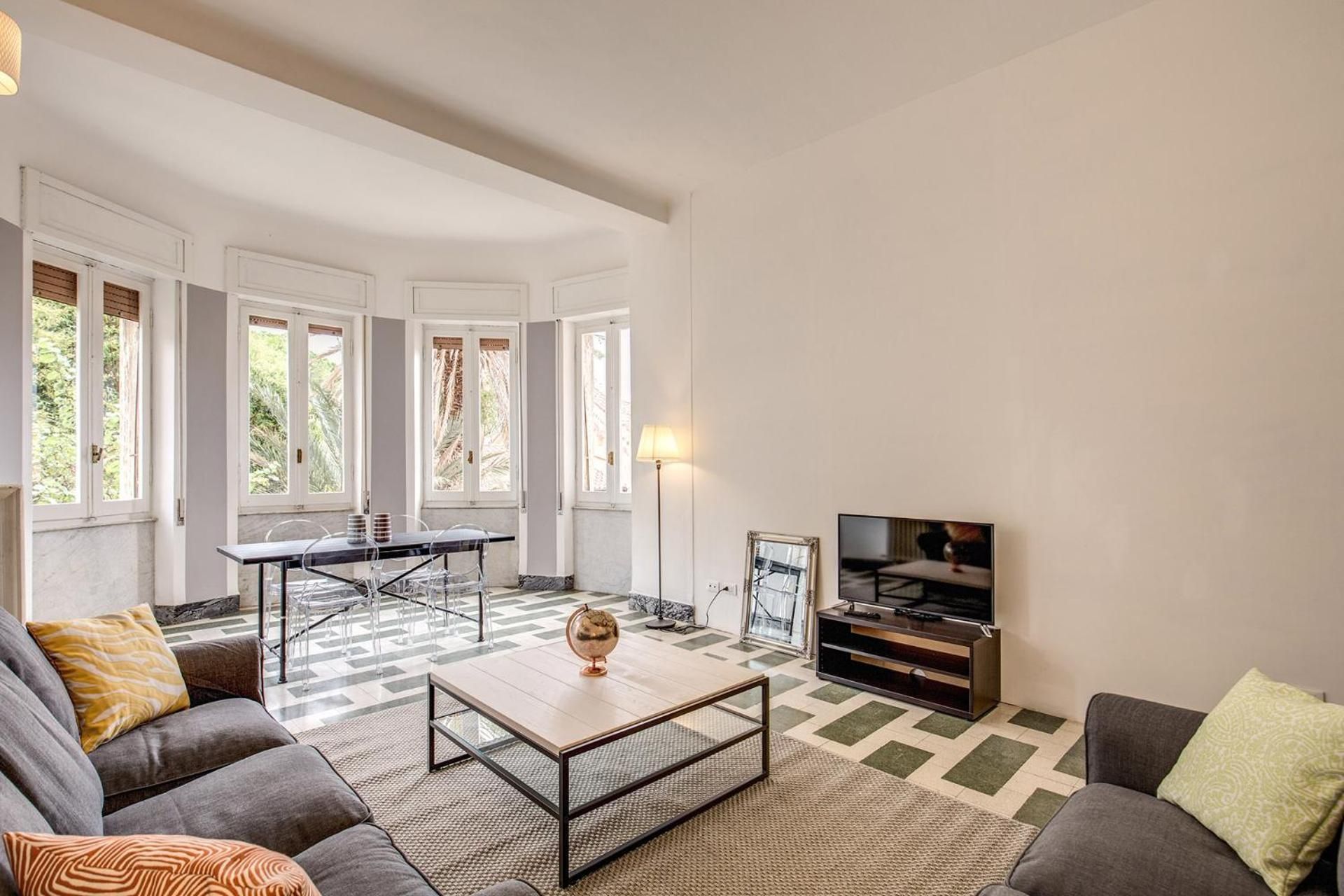 Superior Apartment