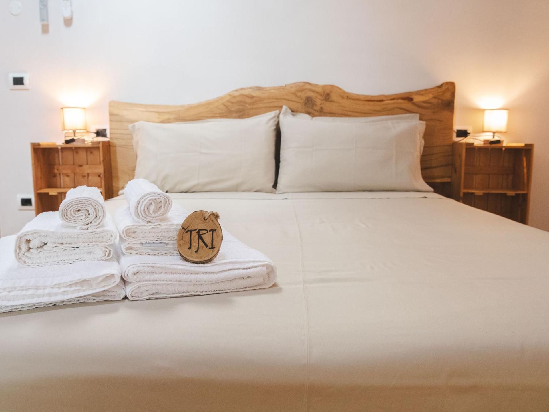 Triple Room with Terrace